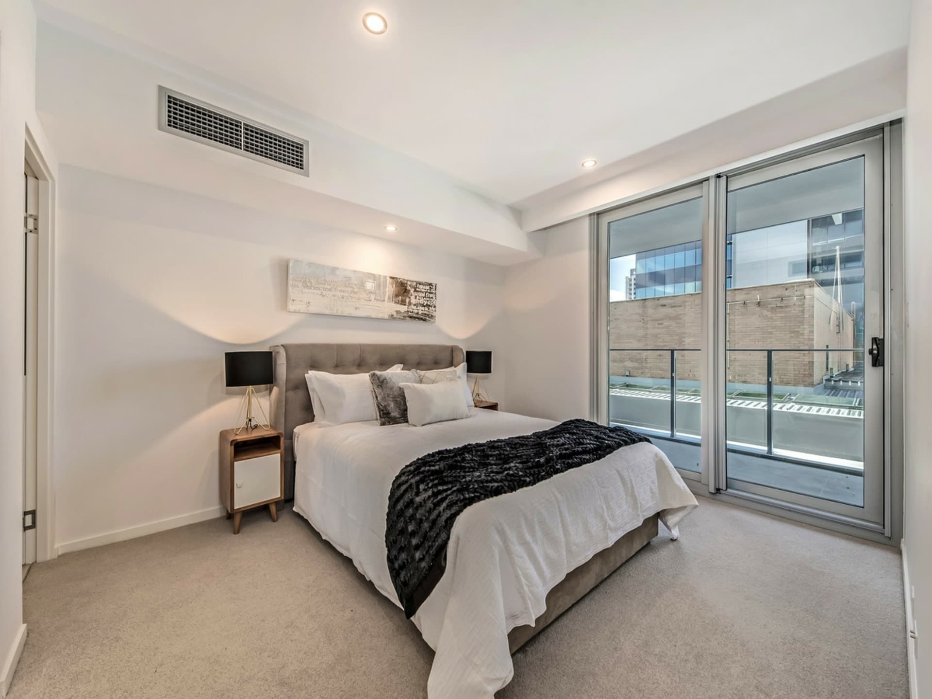 18/189 Adelaide Terrace East Perth WA, East Perth - Thumbnail 3