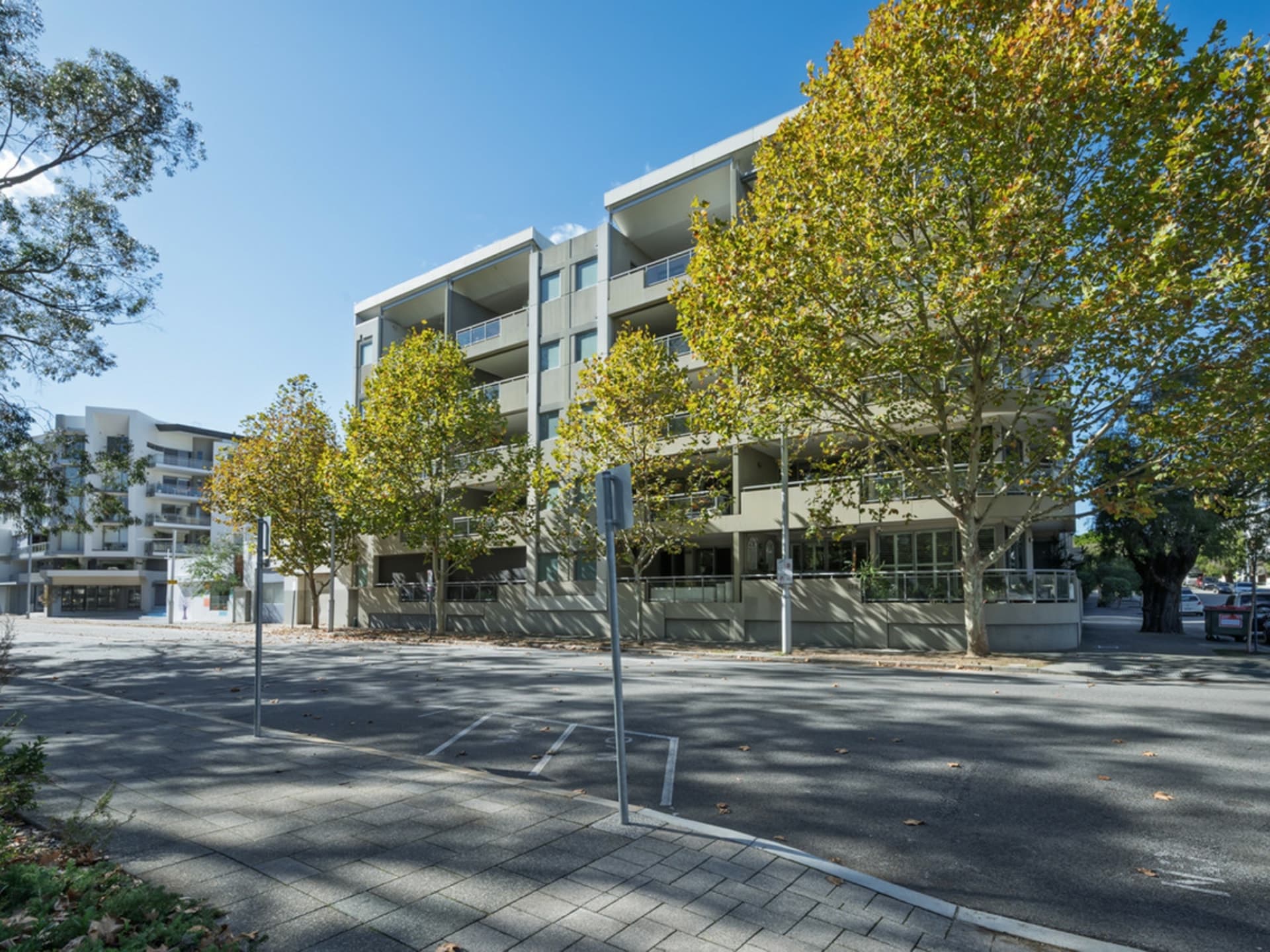 2/178 Bennett Street East Perth WA, East Perth - Thumbnail 3