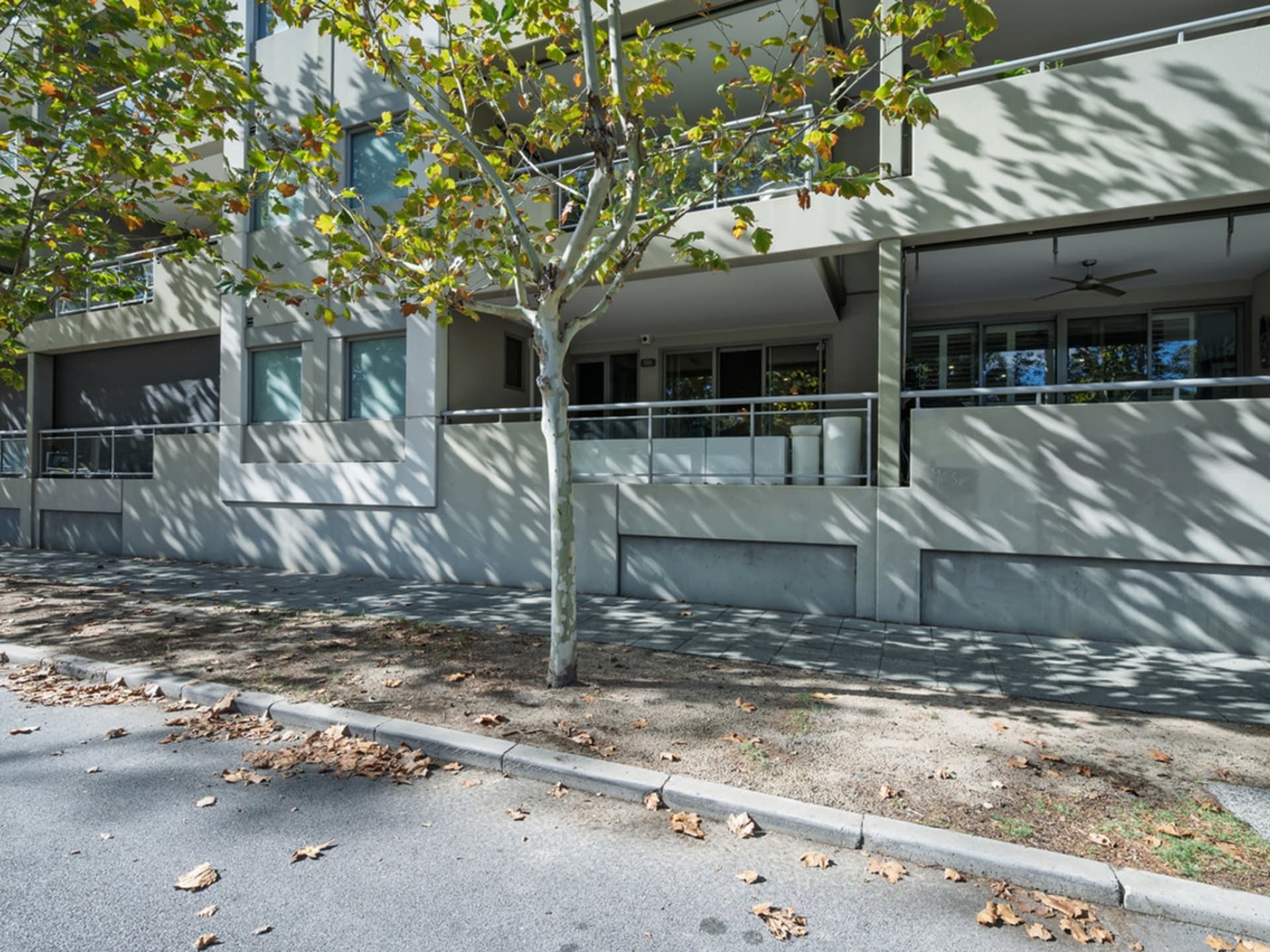 2/178 Bennett Street East Perth WA, East Perth - Thumbnail 4