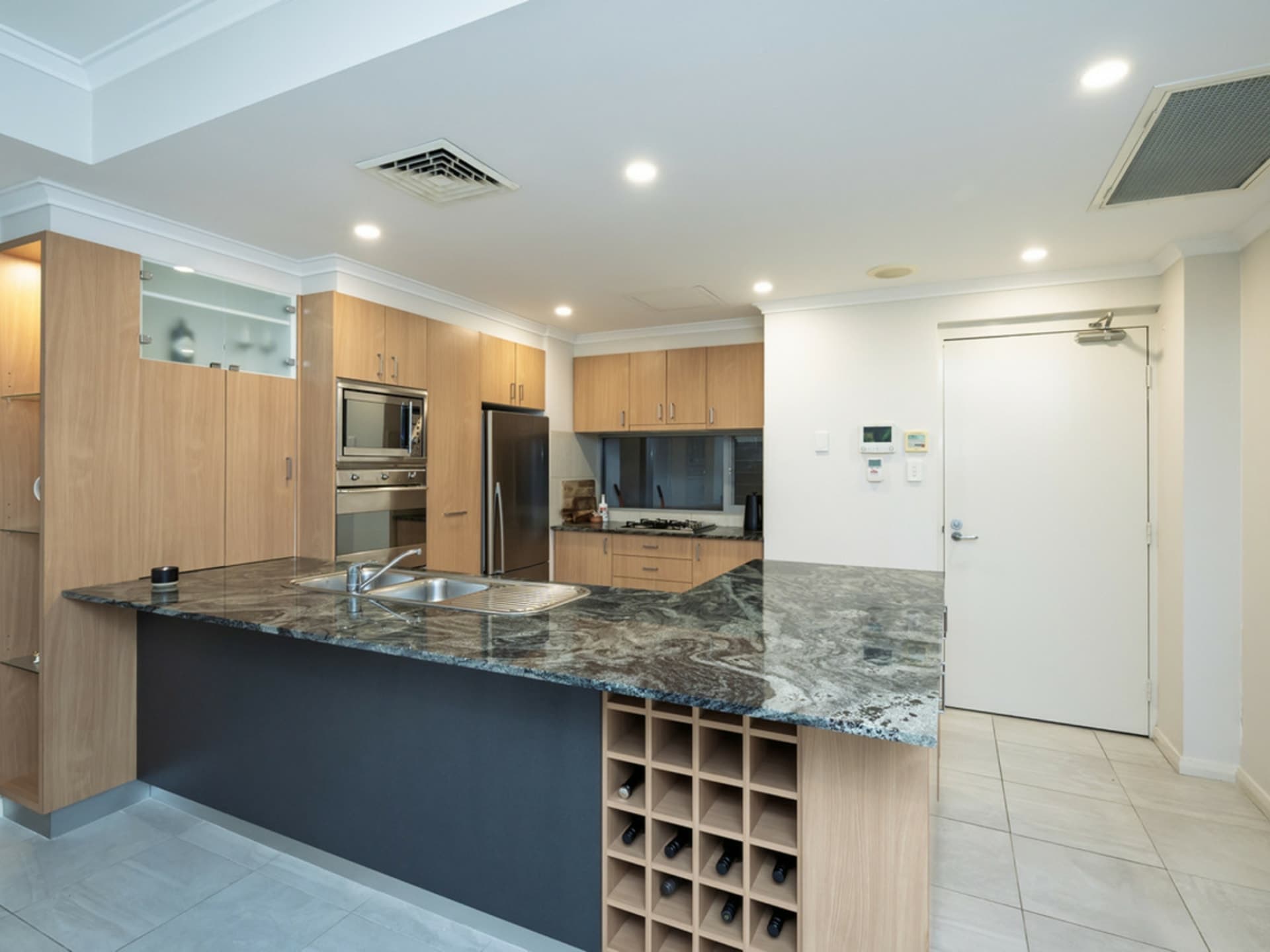 2/178 Bennett Street East Perth WA, East Perth - Thumbnail 7