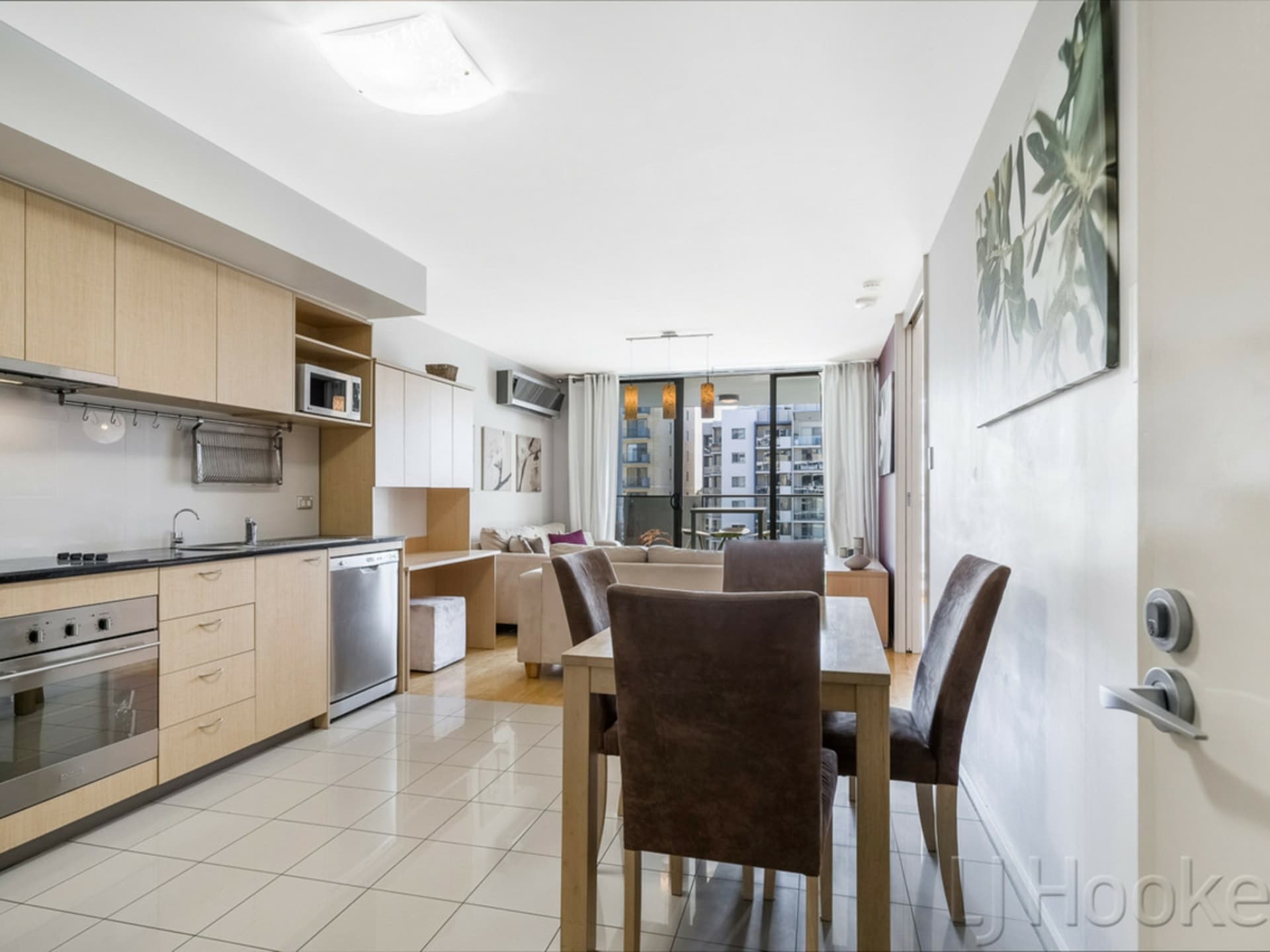 33/128 Adelaide Terrace East Perth WA, East Perth - Thumbnail 3