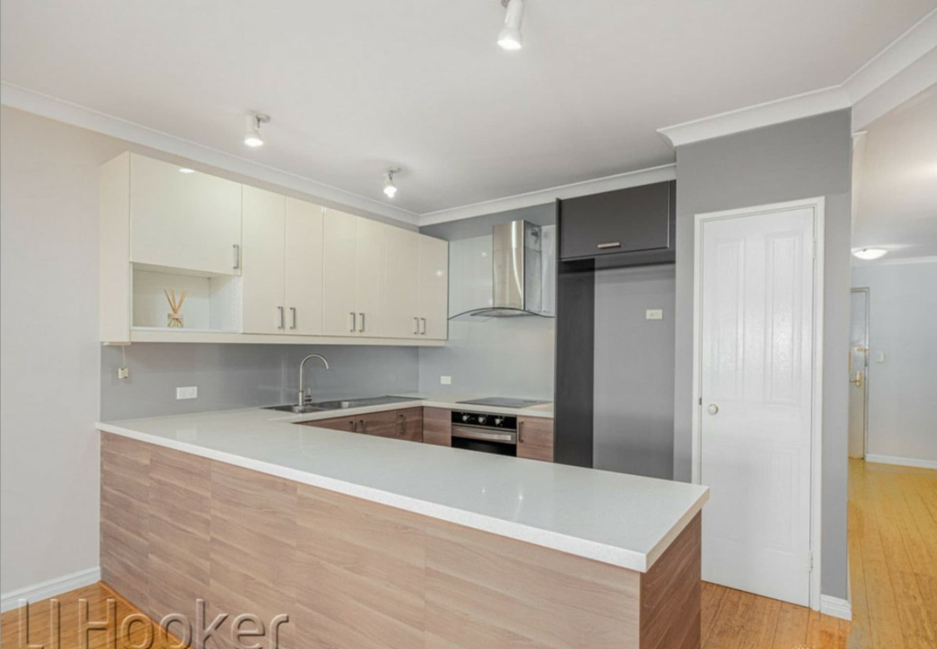 5/55 Wellington St East Perth WA, East Perth - Thumbnail 3