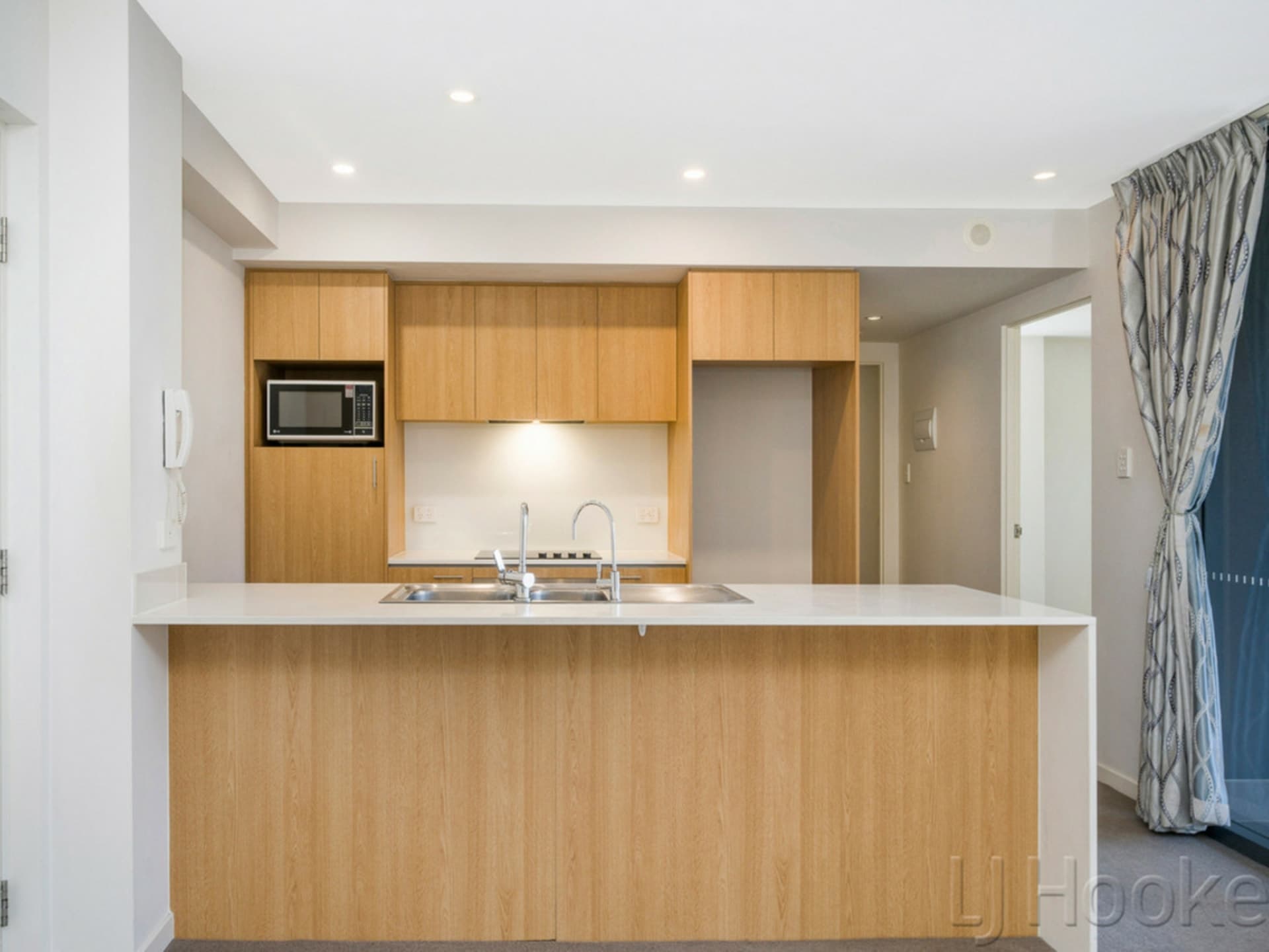 54/208 Adelaide Terrace East Perth WA, East Perth - Thumbnail 6