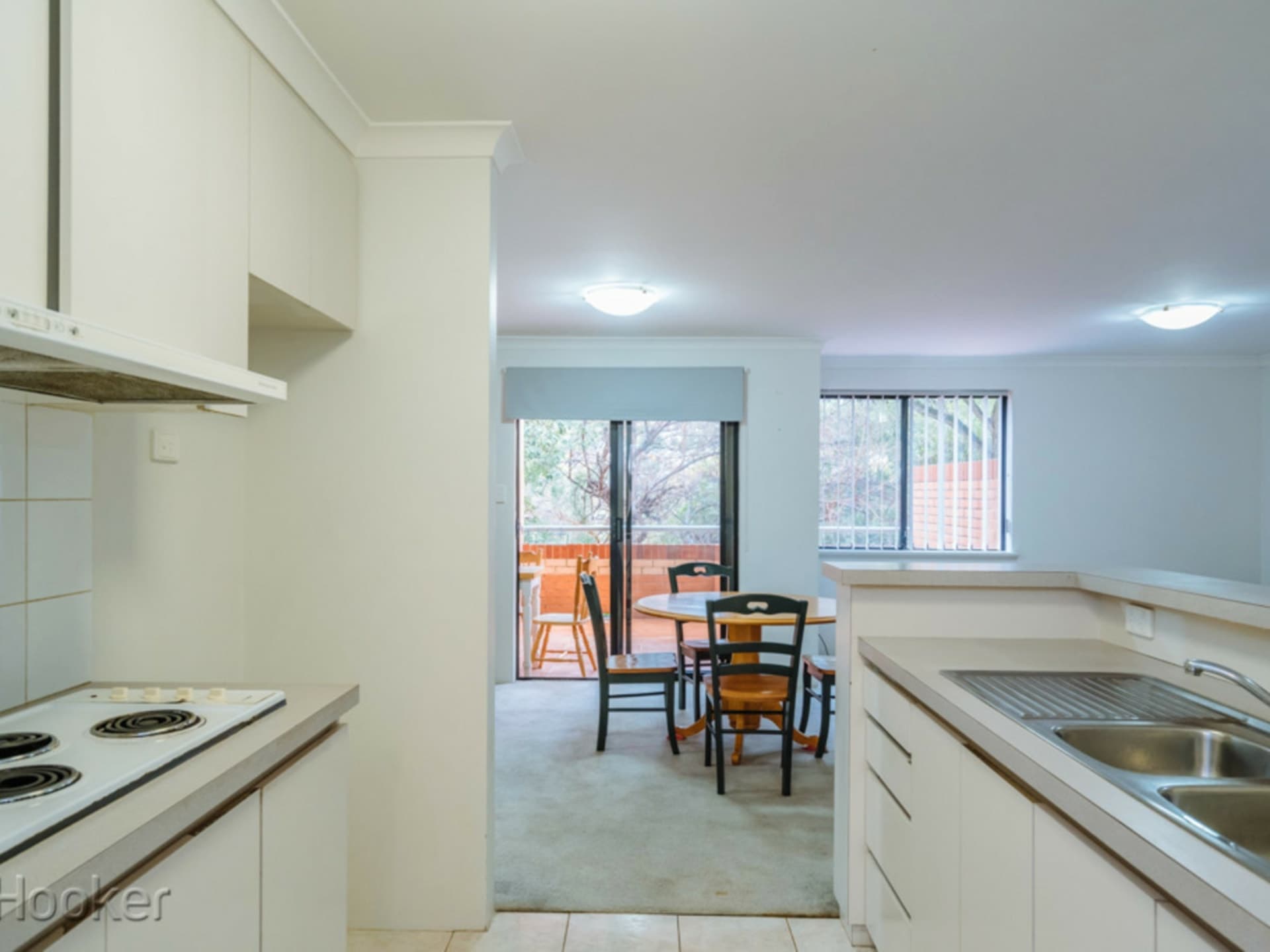 2/23 Wellington Street East Perth WA, East Perth - Thumbnail 4