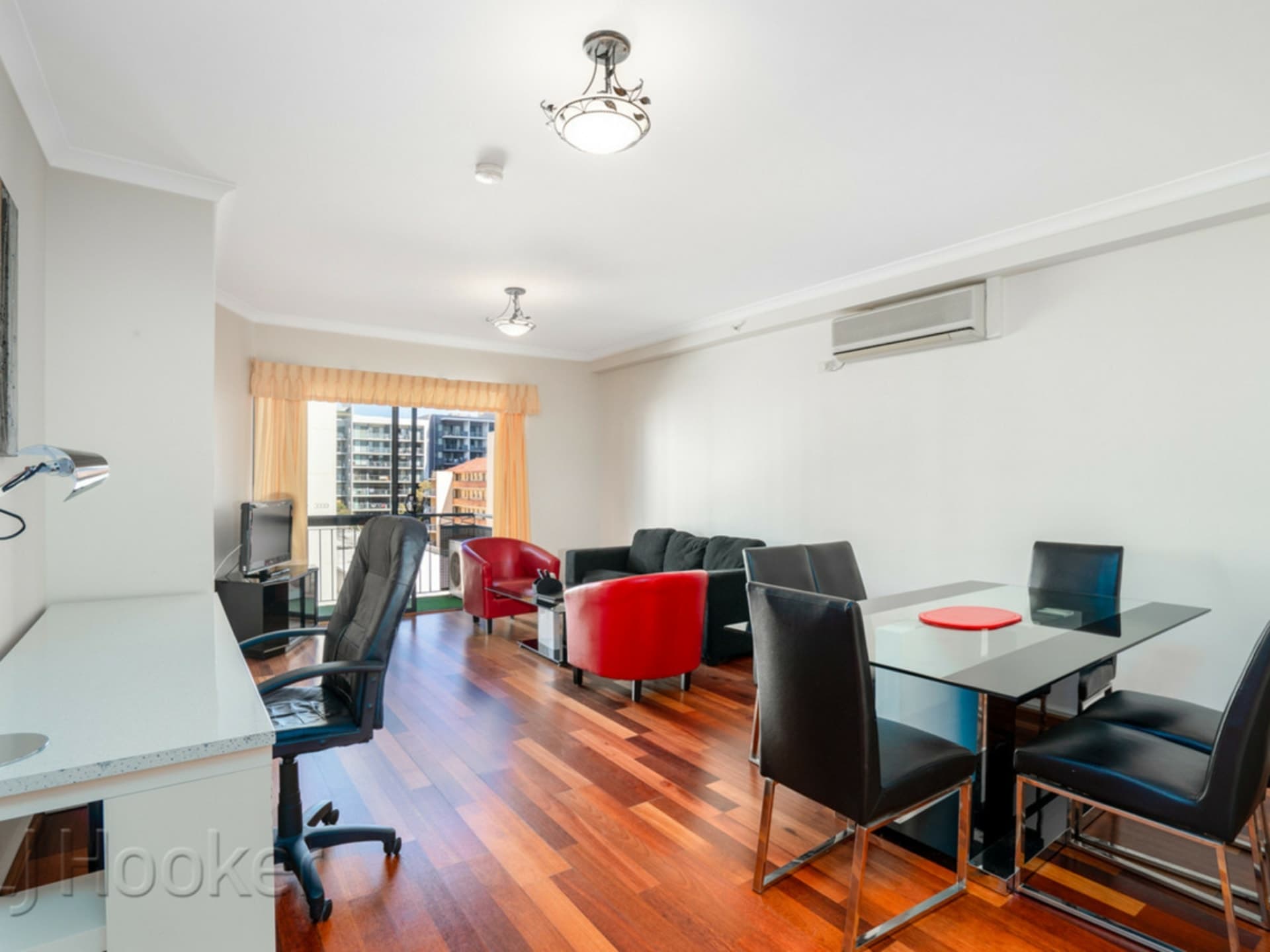 30/193 Hay Street East Perth WA, East Perth - Thumbnail 3