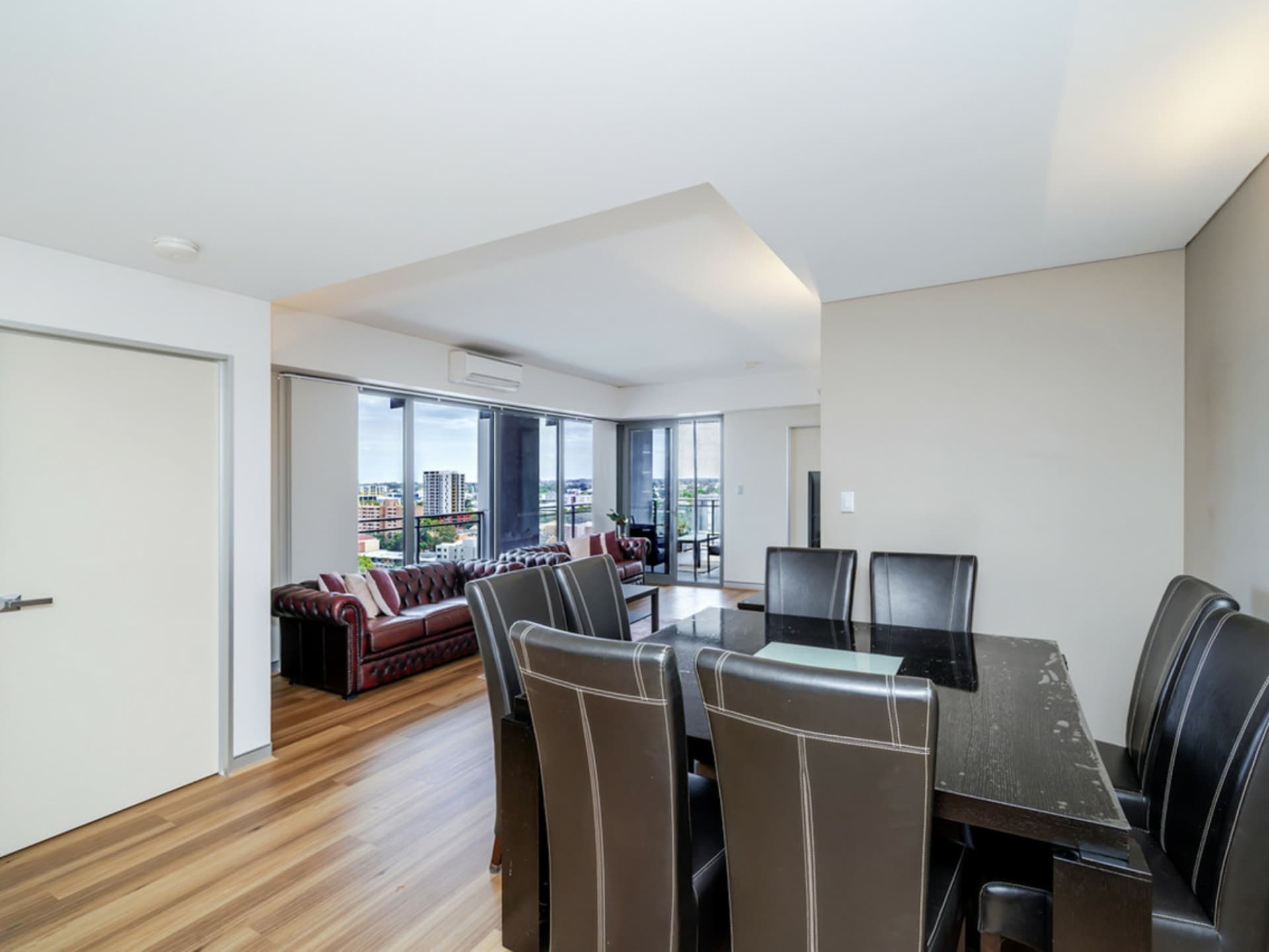 86/148 Adelaide Terrace East Perth WA, East Perth - Thumbnail 3