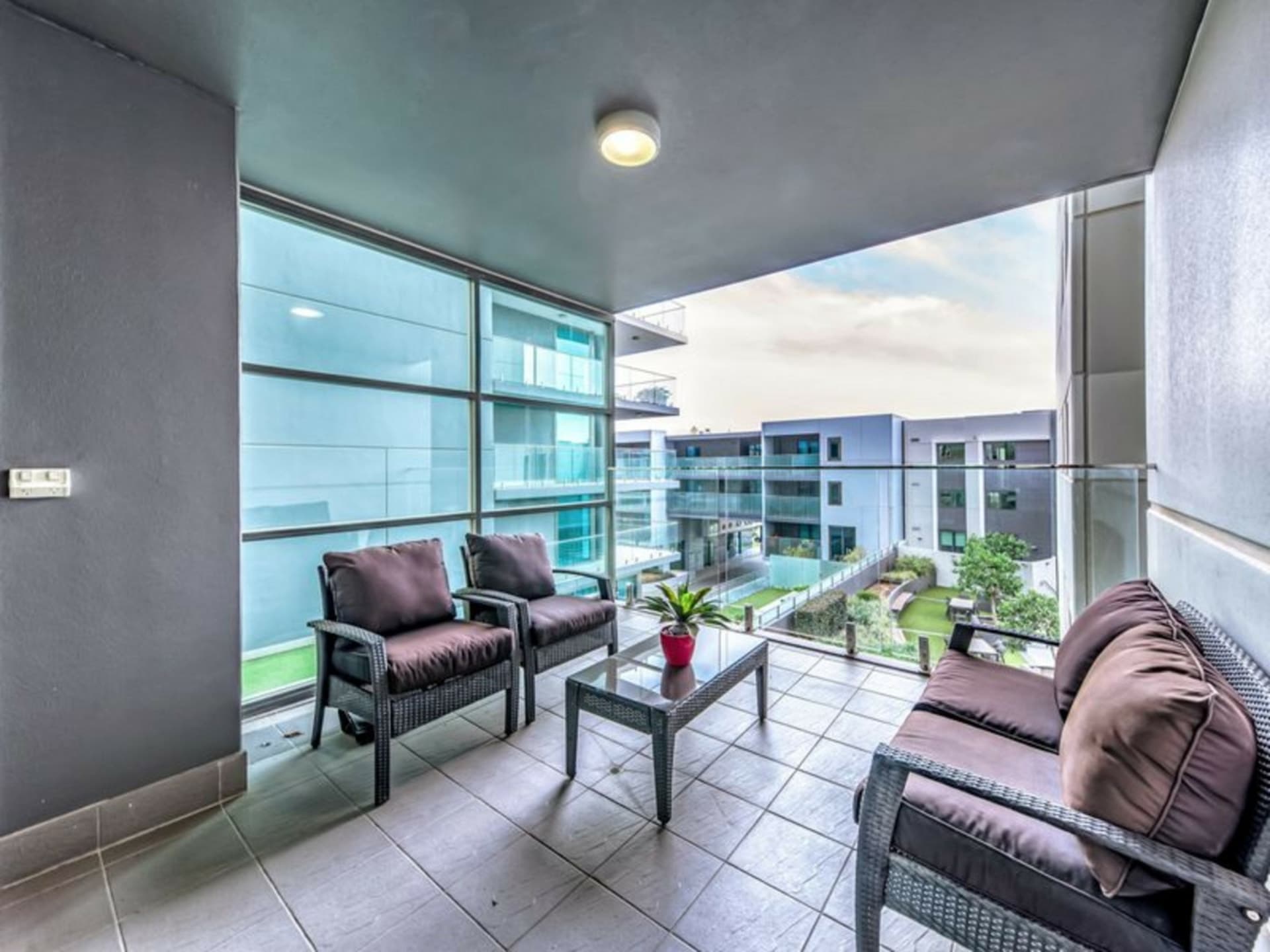 20/90 Terrace Road East Perth WA, East Perth - Thumbnail 4