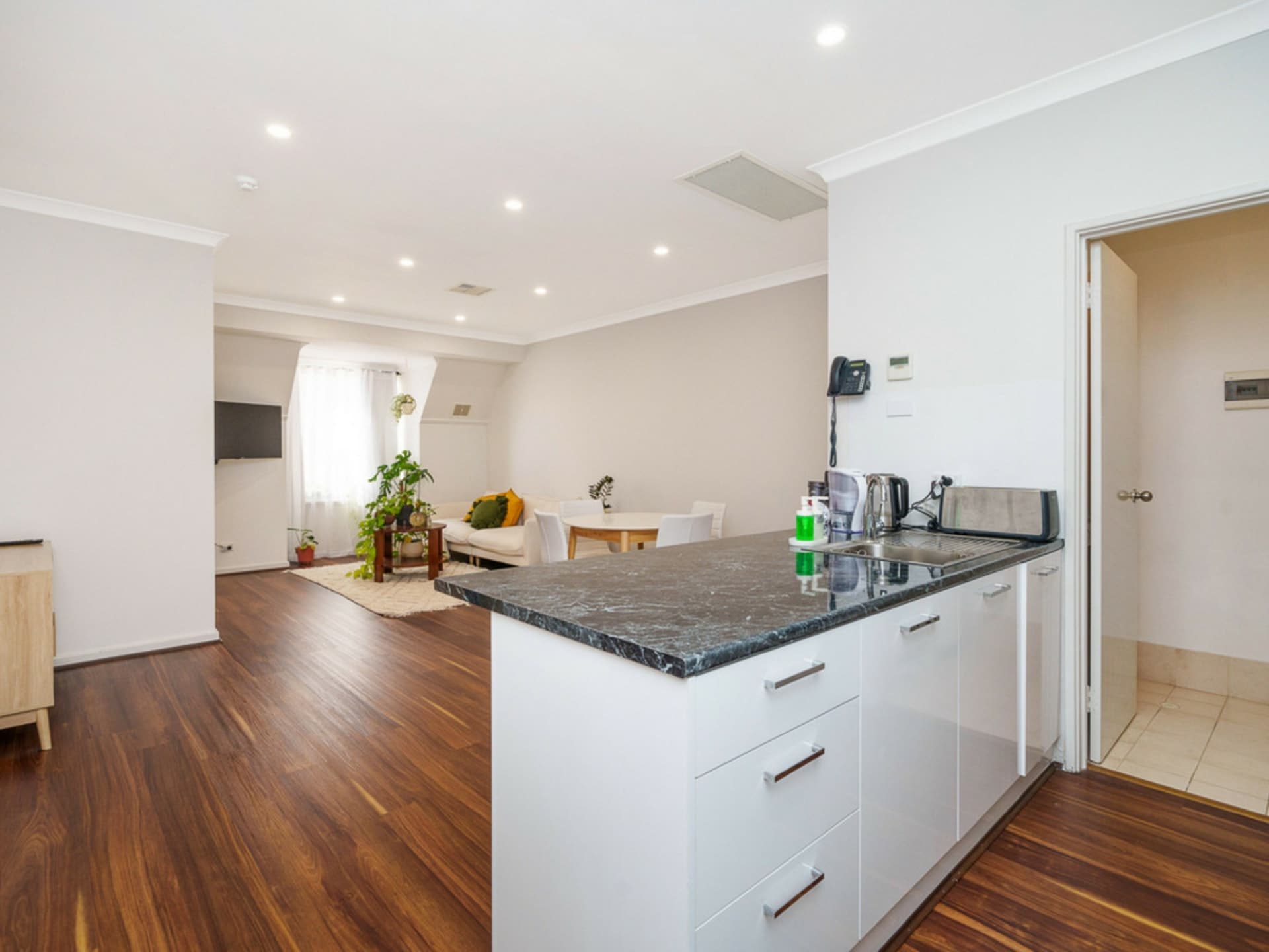 55/11 Regal Place East Perth WA, East Perth - Thumbnail 7