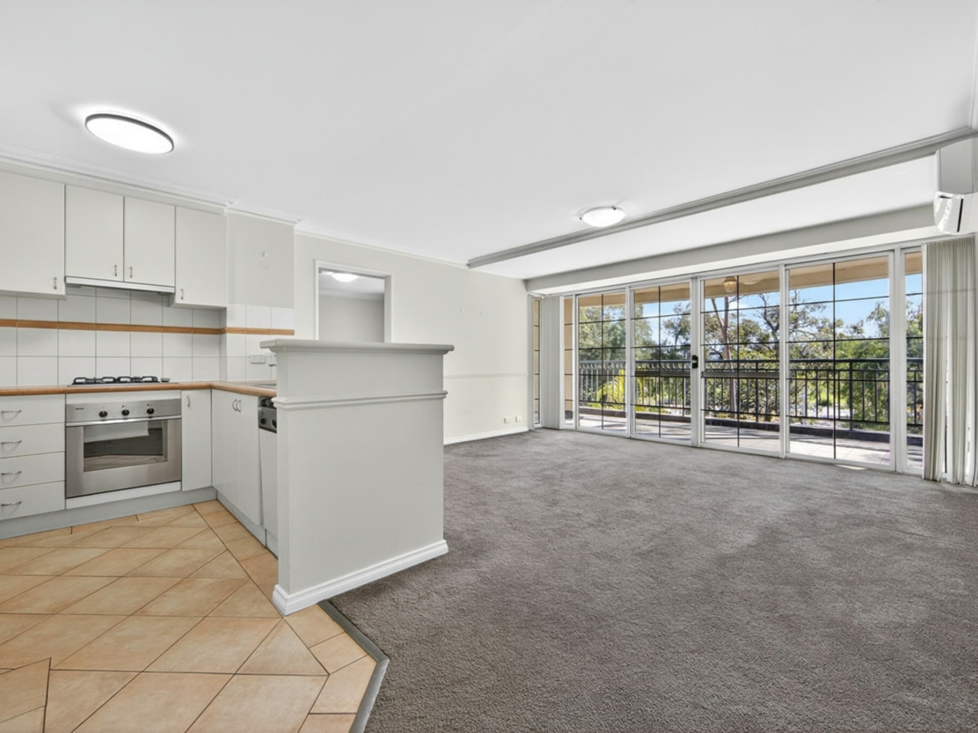 7/123 Wellington Street East Perth WA, East Perth - Thumbnail 2