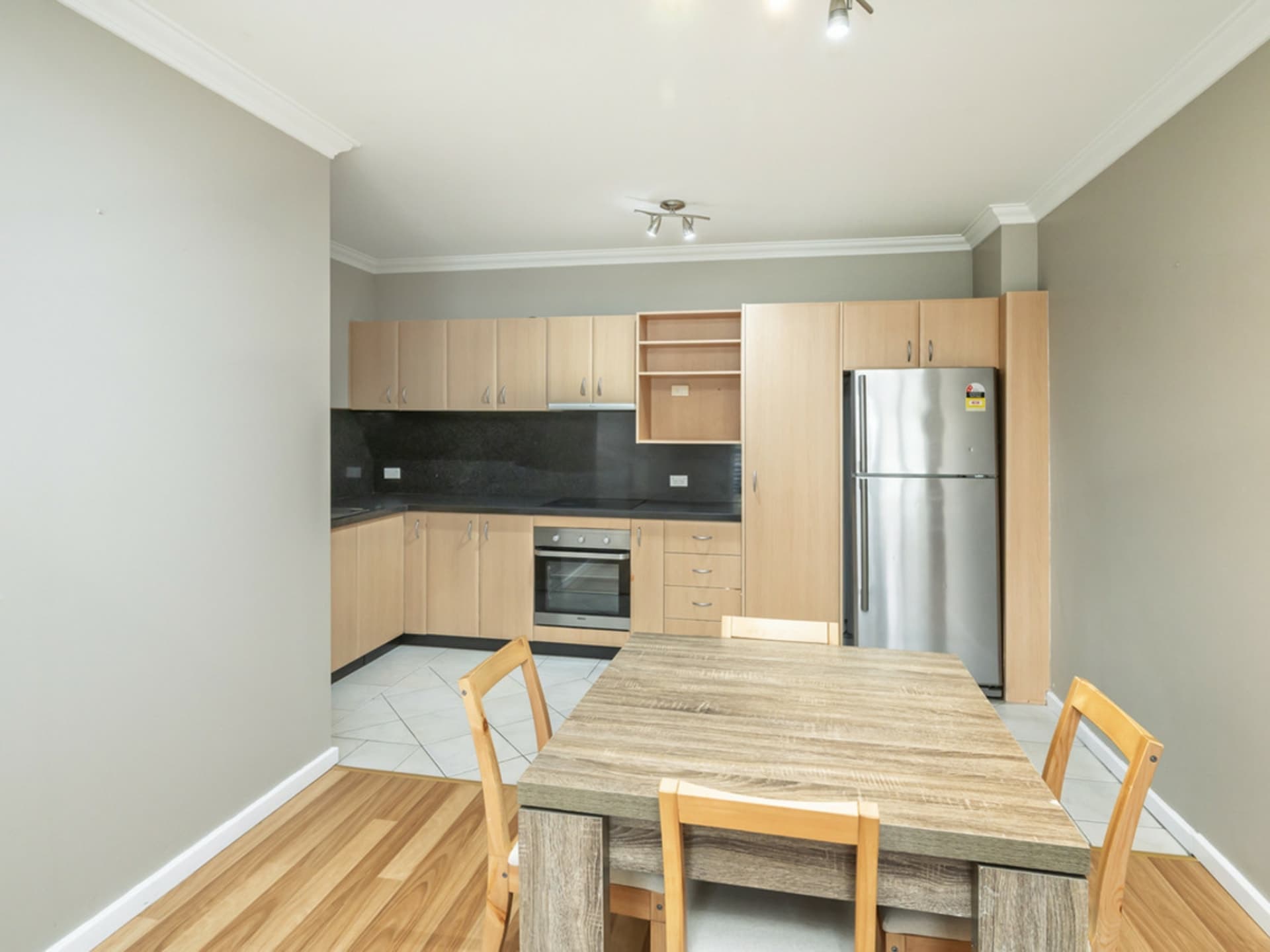 6/88 Royal Street East Perth WA, East Perth - Thumbnail 3