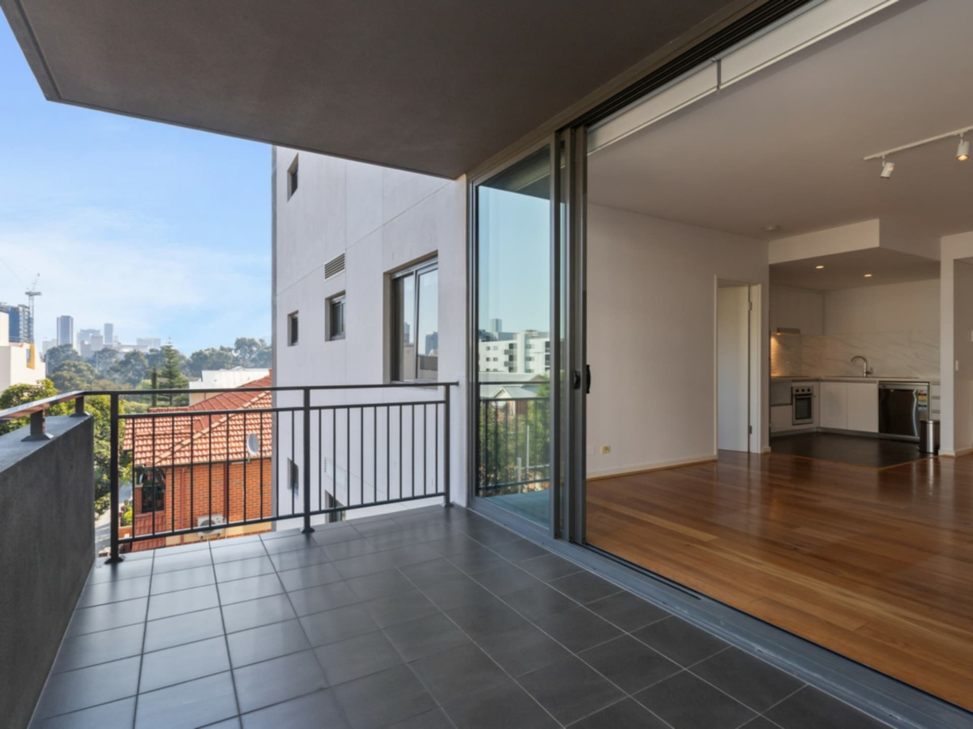 23/36 Bronte Street East Perth WA, East Perth - Thumbnail 2