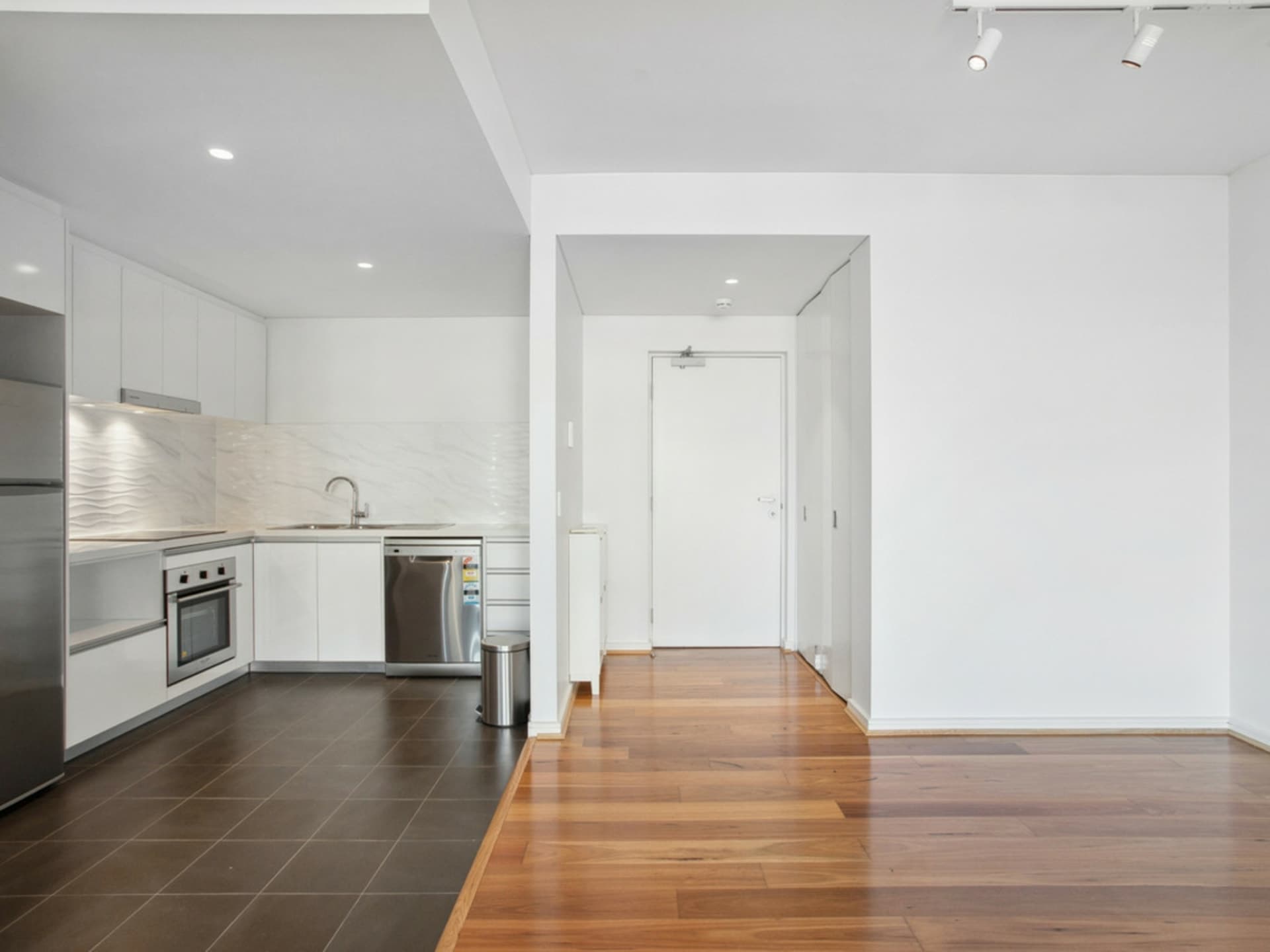 23/36 Bronte Street East Perth WA, East Perth - Thumbnail 3
