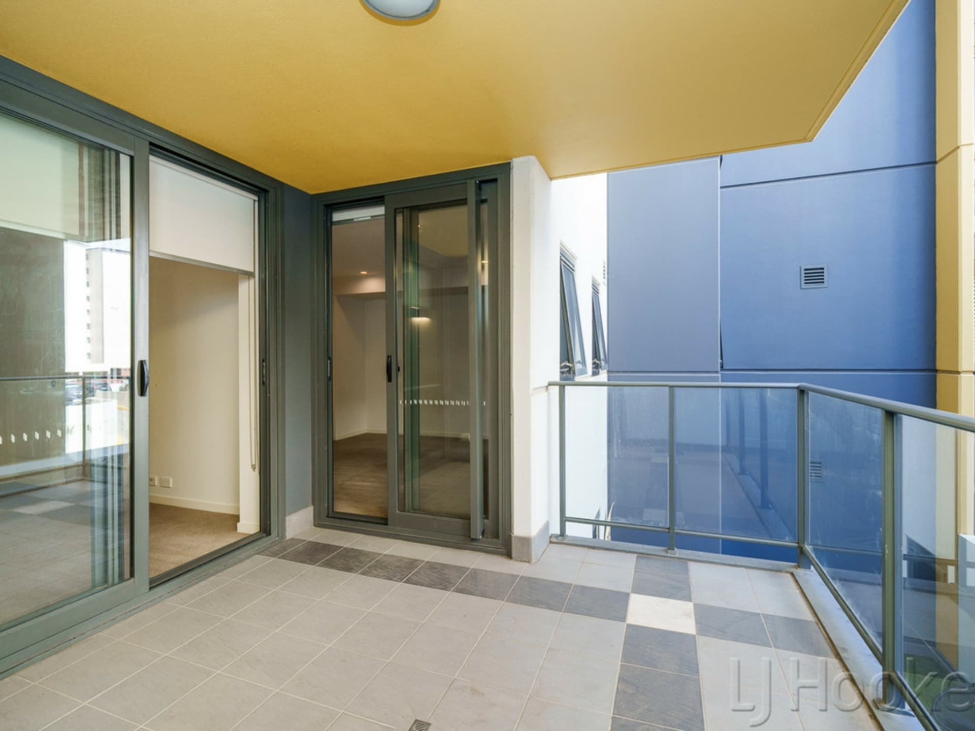 15/208 Adelaide Terrace East Perth WA, East Perth - Image 1
