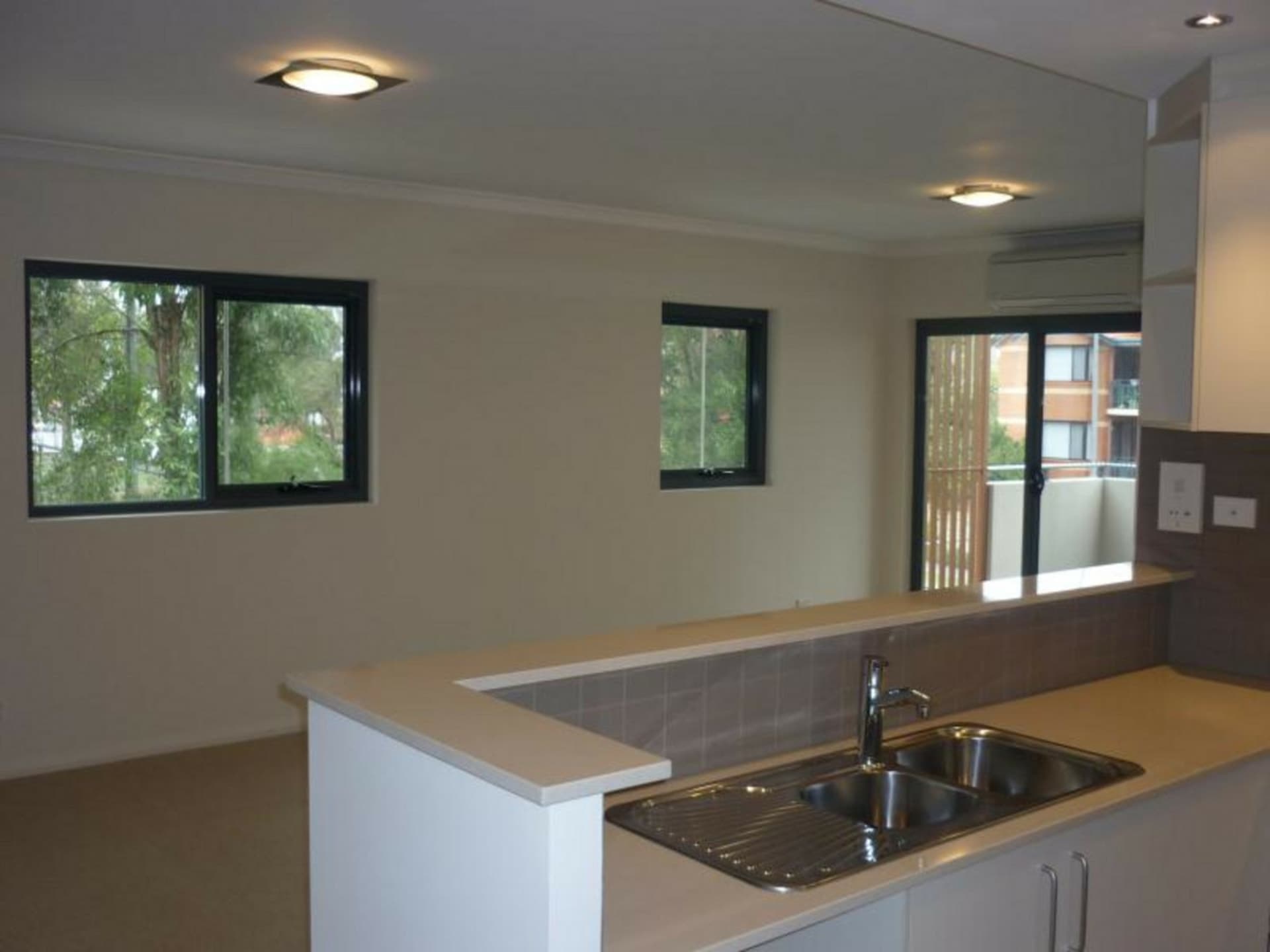 64/18 Wellington Street East Perth WA, East Perth - Thumbnail 6