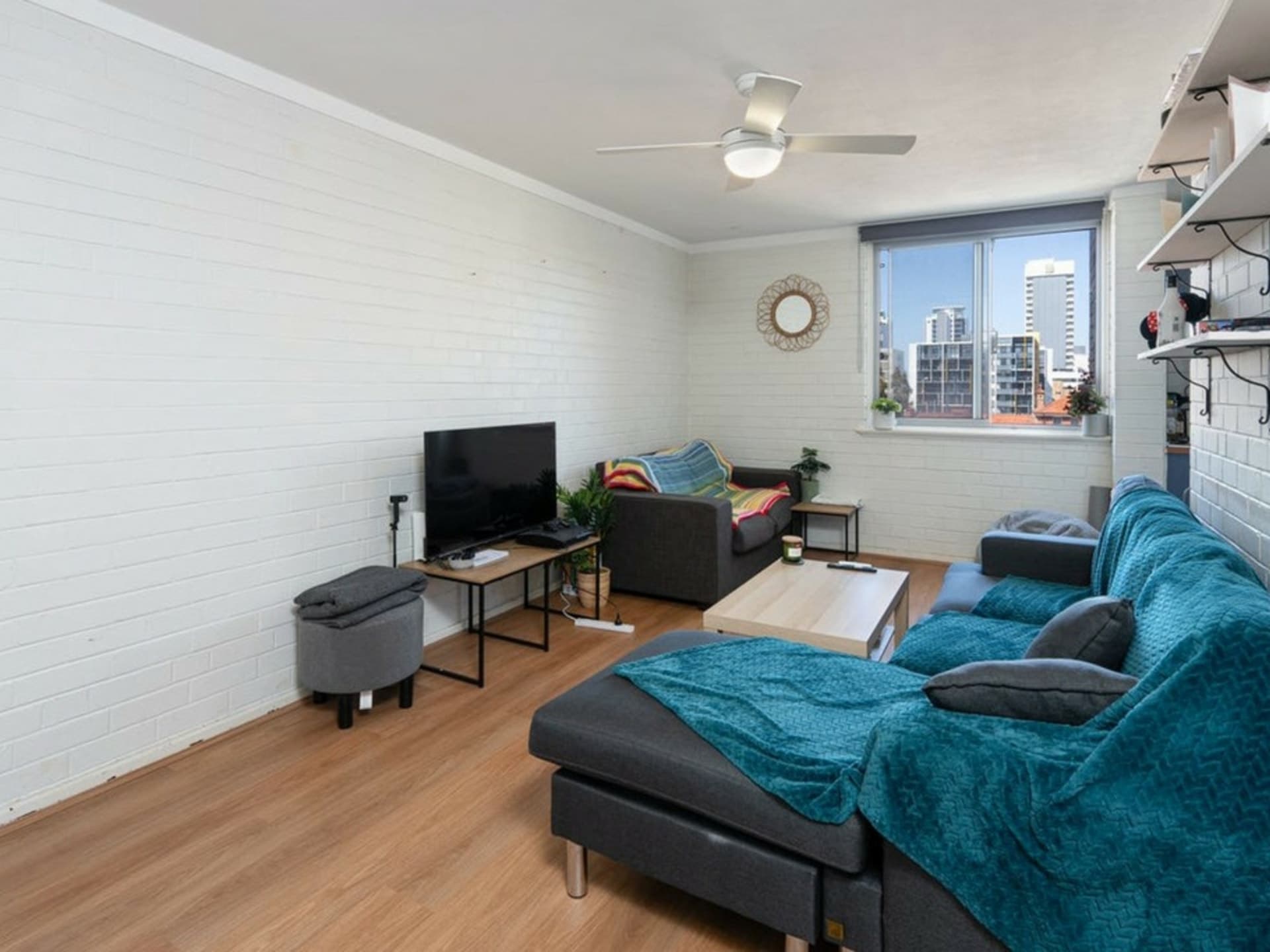 605/112, East Perth - Thumbnail 3