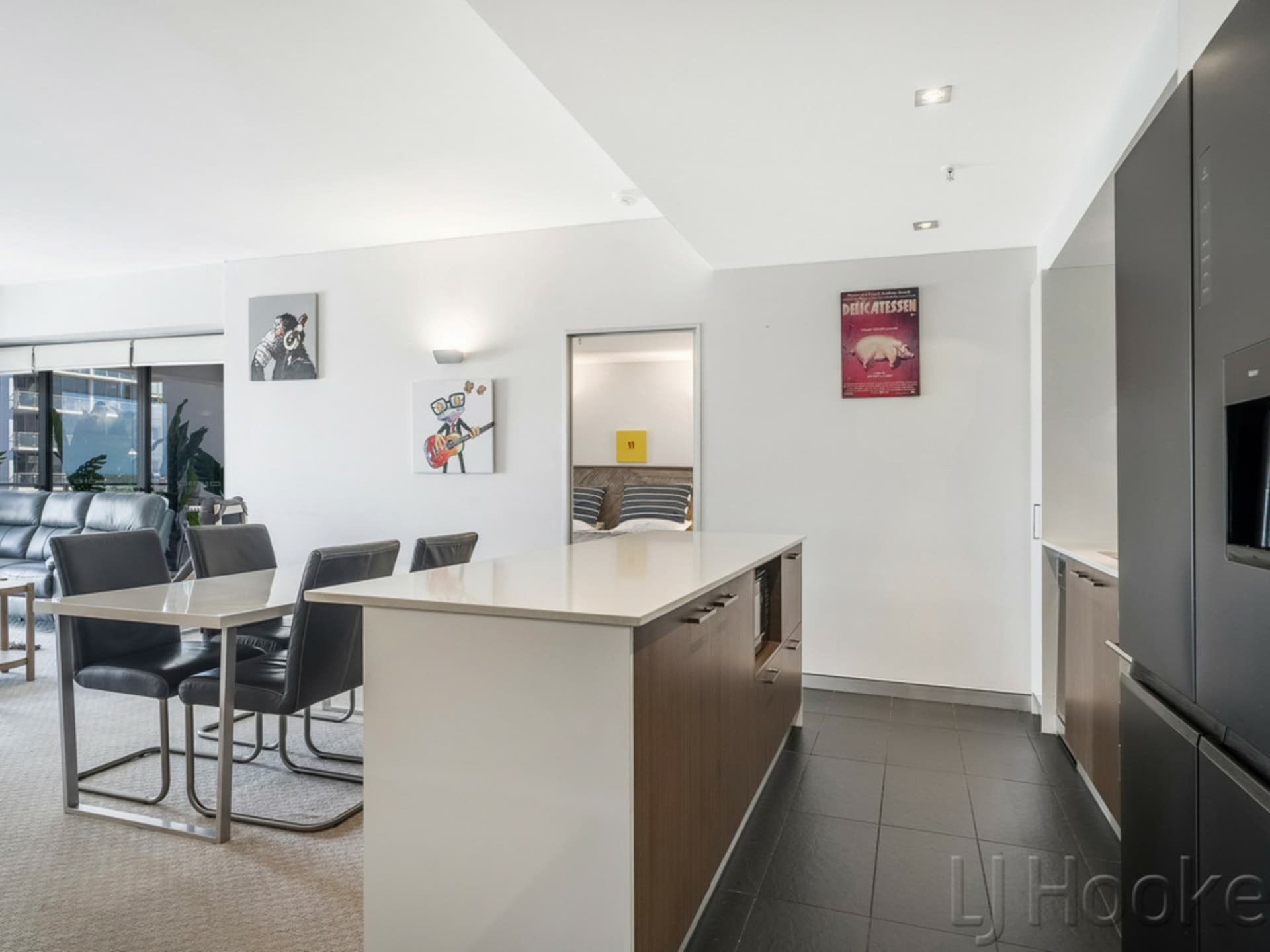 92/148 Adelaide Terrace East Perth WA, East Perth - Thumbnail 3