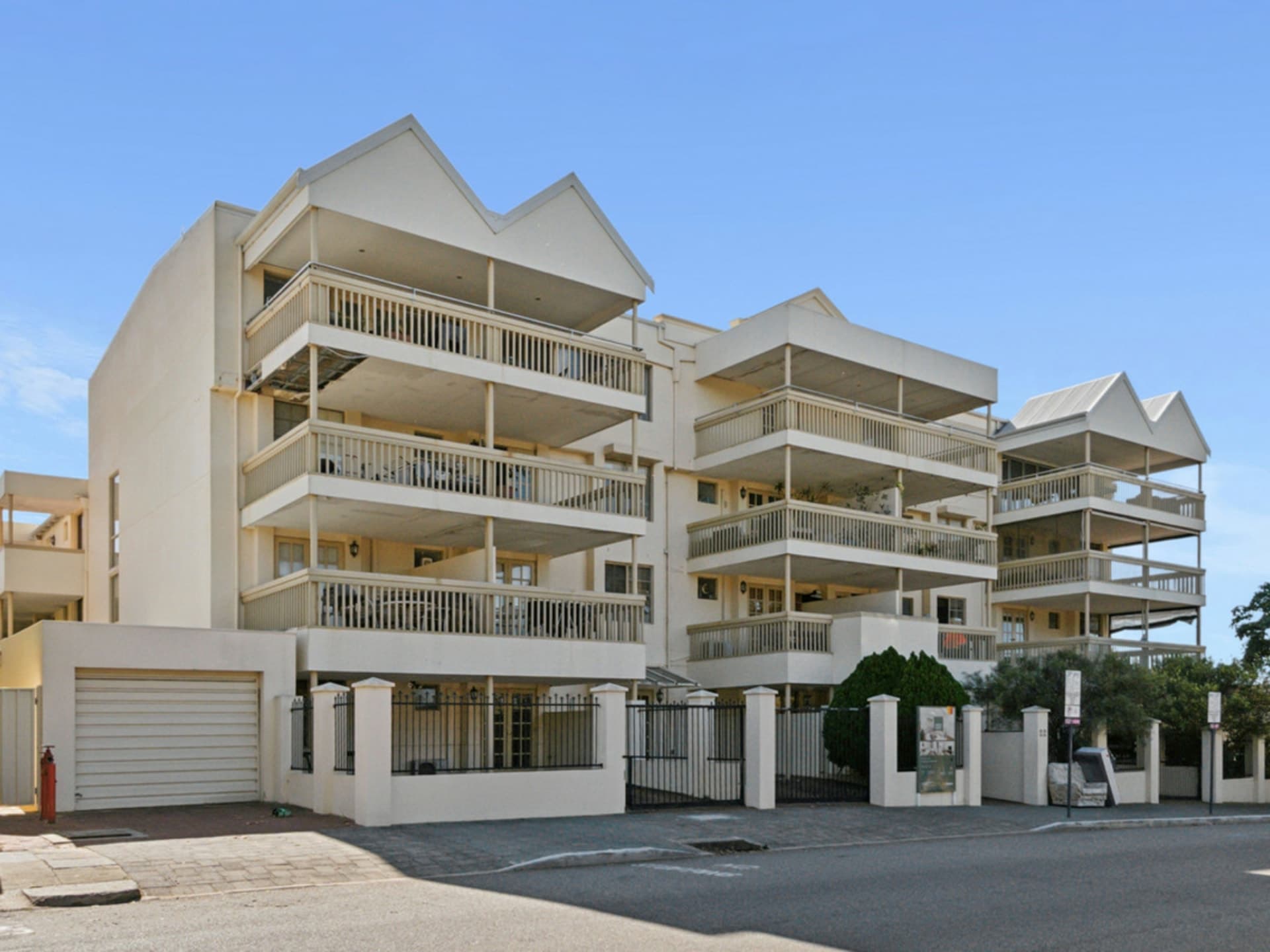 43/22 Nile Street East Perth WA, East Perth - Image 1