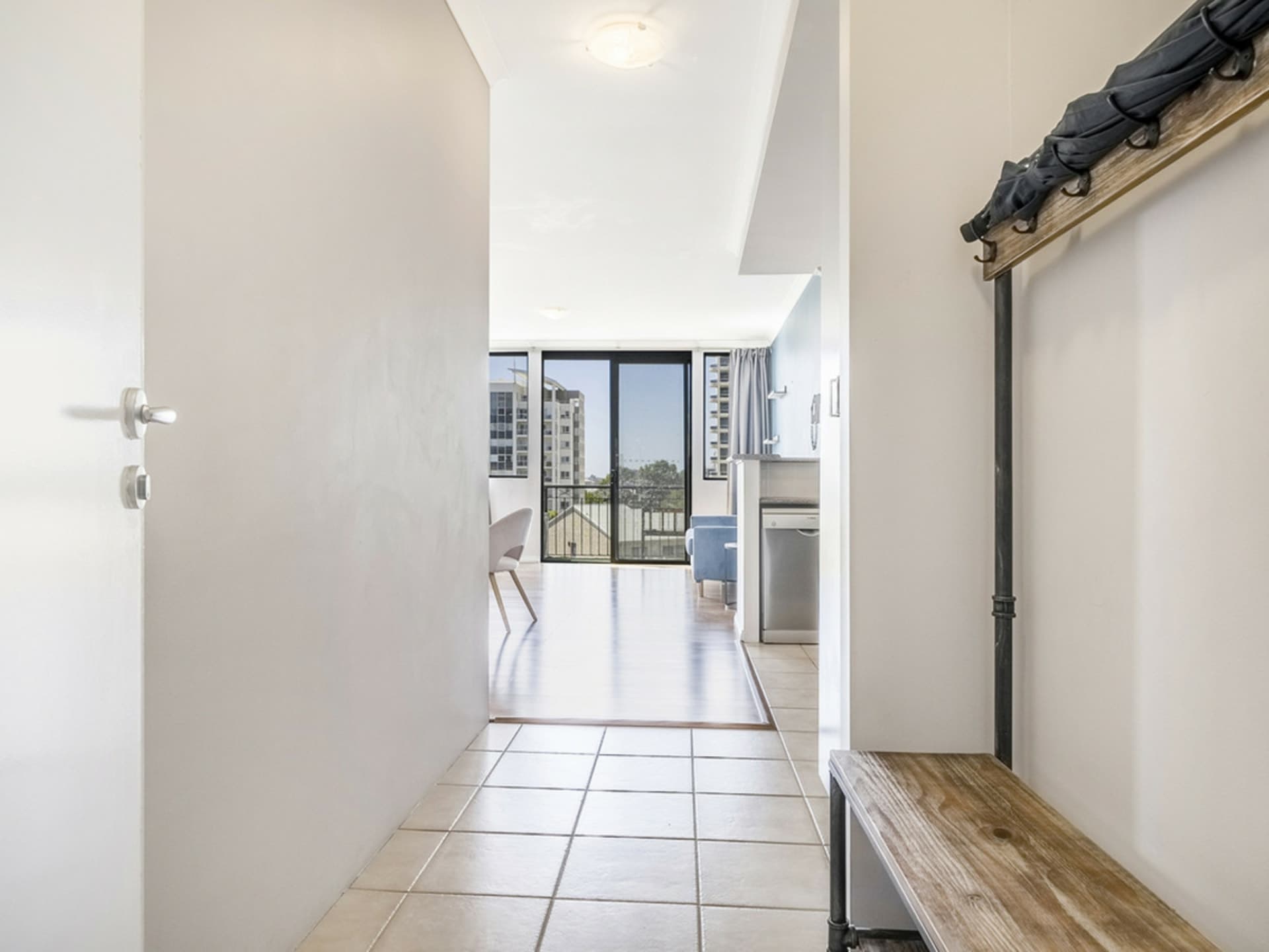 76/190 Hay Street East Perth WA, East Perth - Thumbnail 3