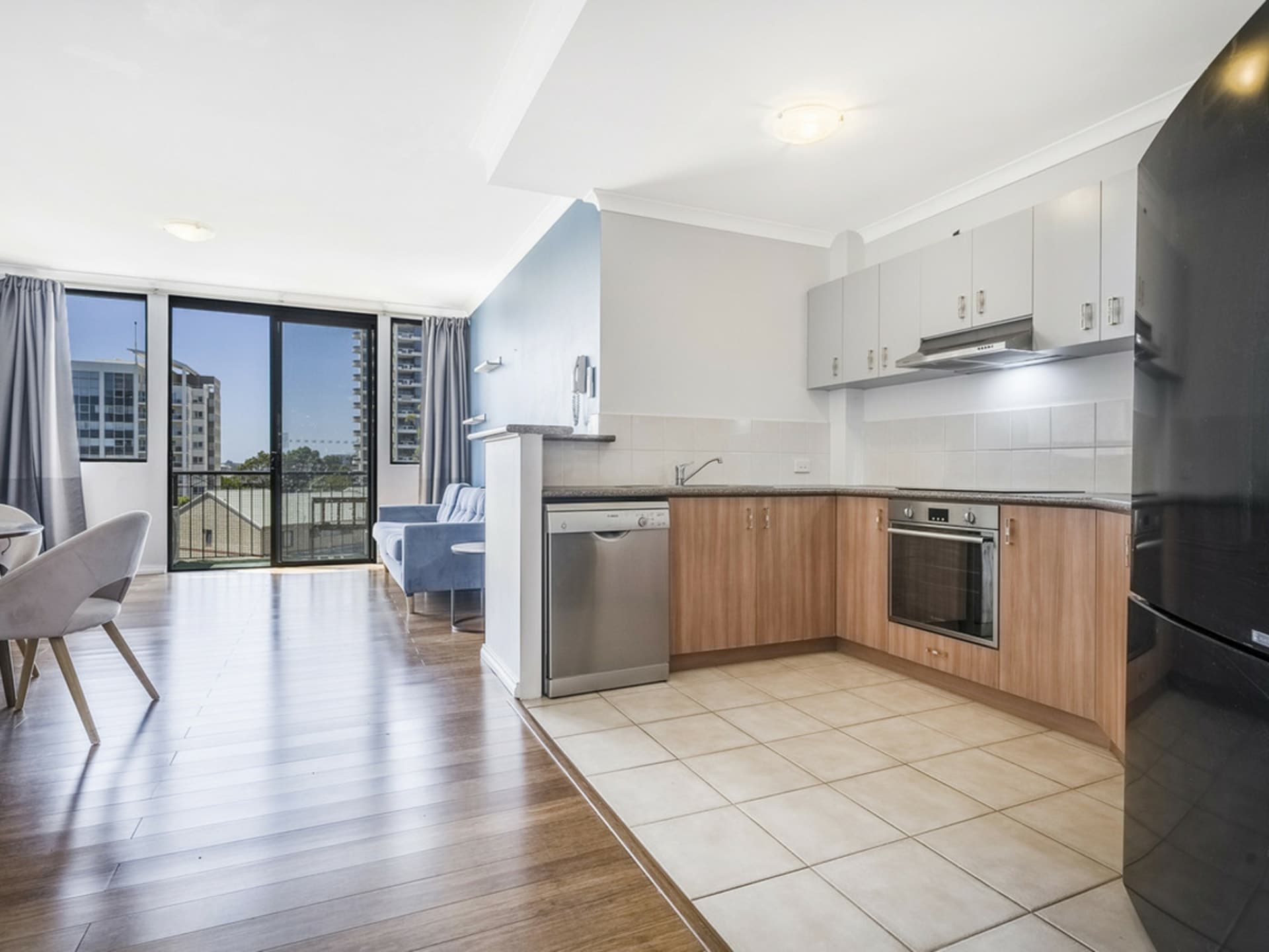 76/190 Hay Street East Perth WA, East Perth - Thumbnail 7