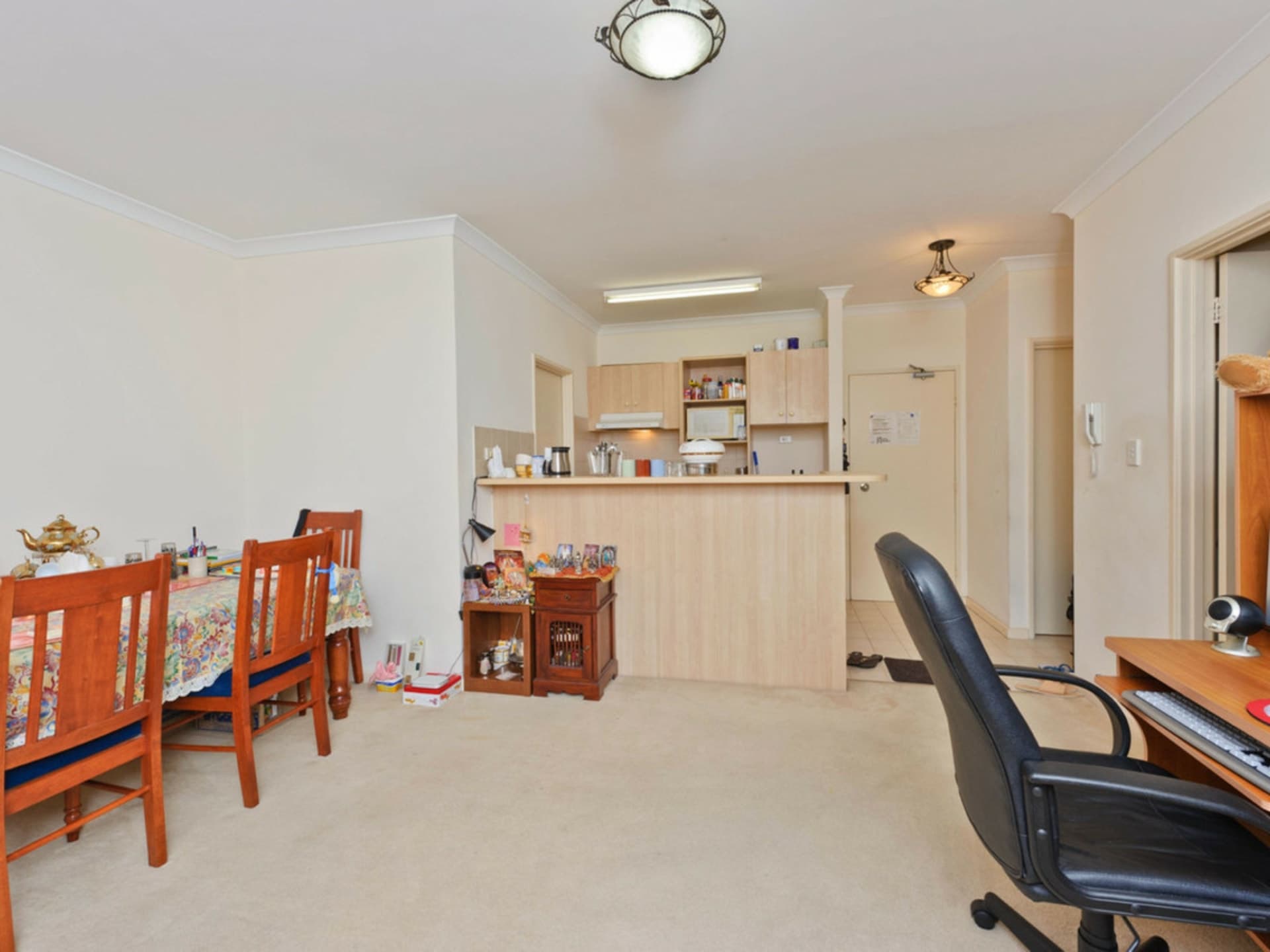 8/11 Regal Place East Perth WA, East Perth - Thumbnail 4