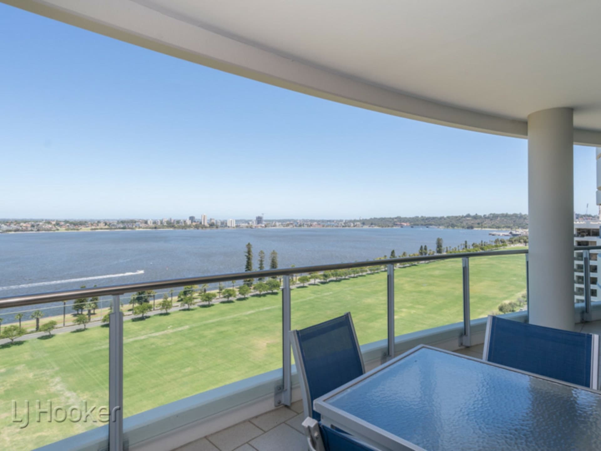 108/42 Terrace Road East Perth WA, East Perth - Thumbnail 2
