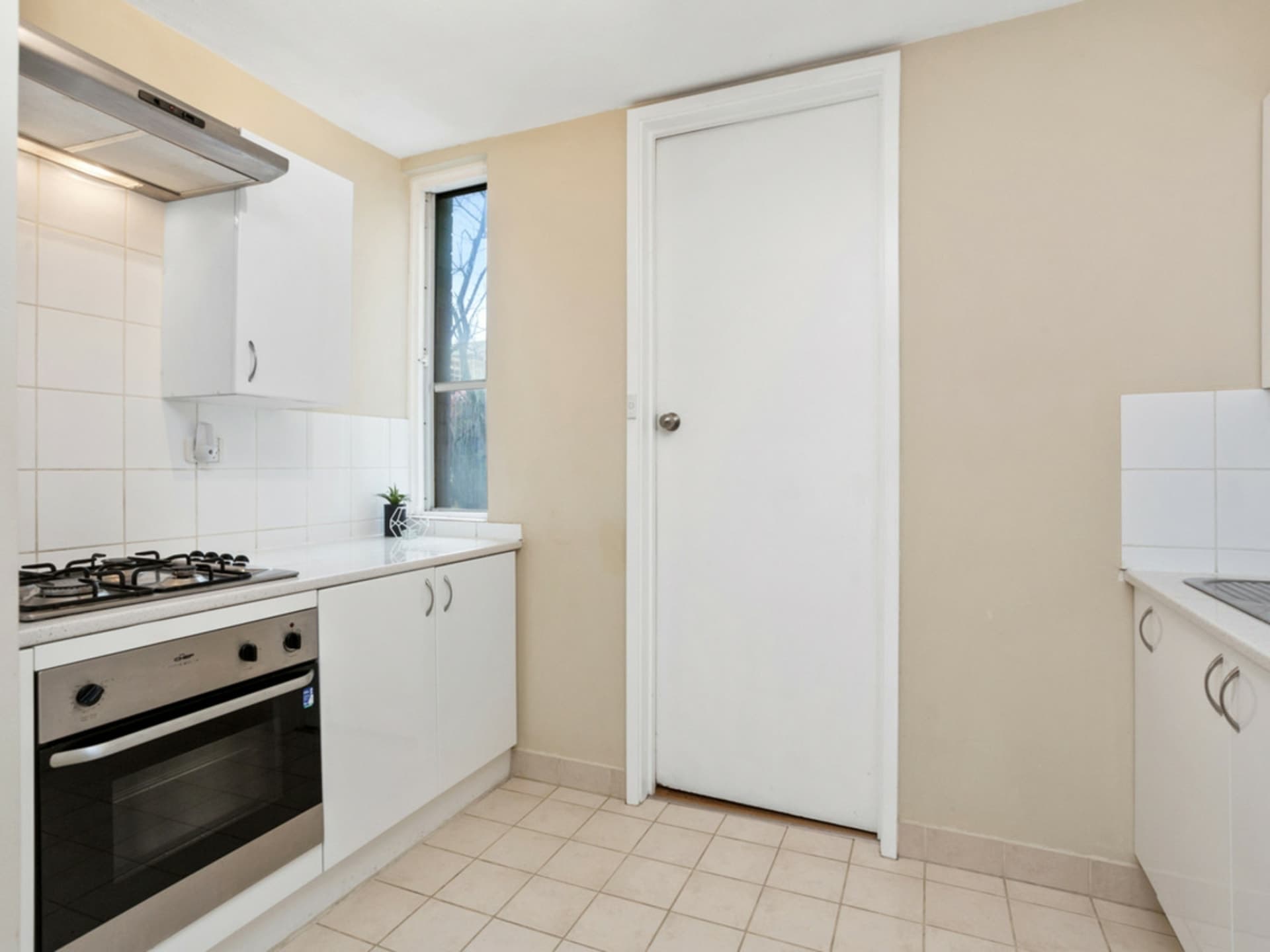 117/112, East Perth - Thumbnail 6