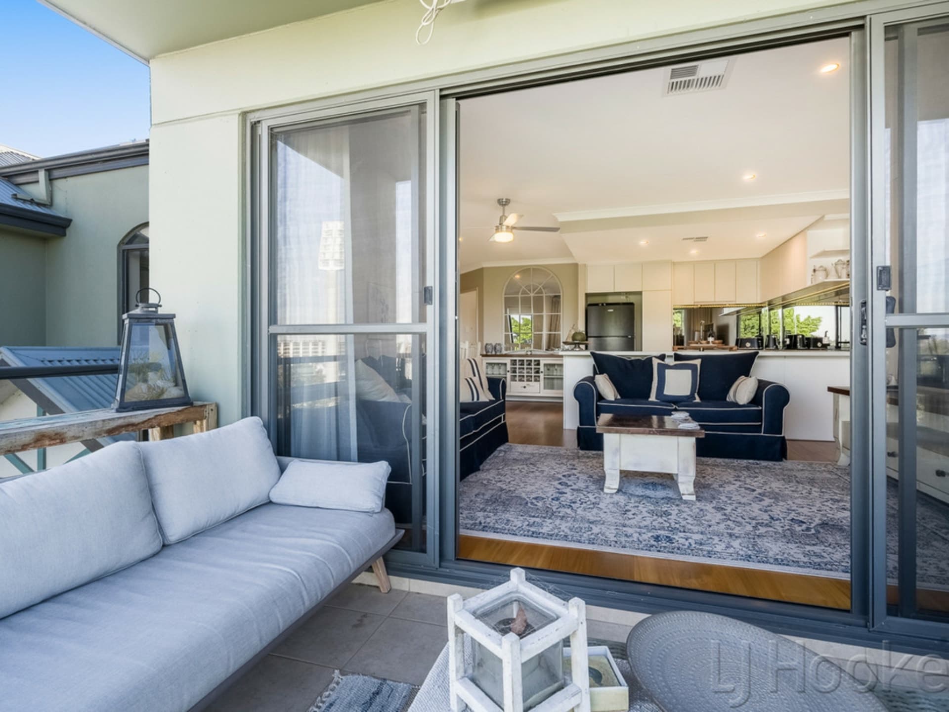 6/14 Waterloo Crescent East Perth WA, East Perth - Thumbnail 8
