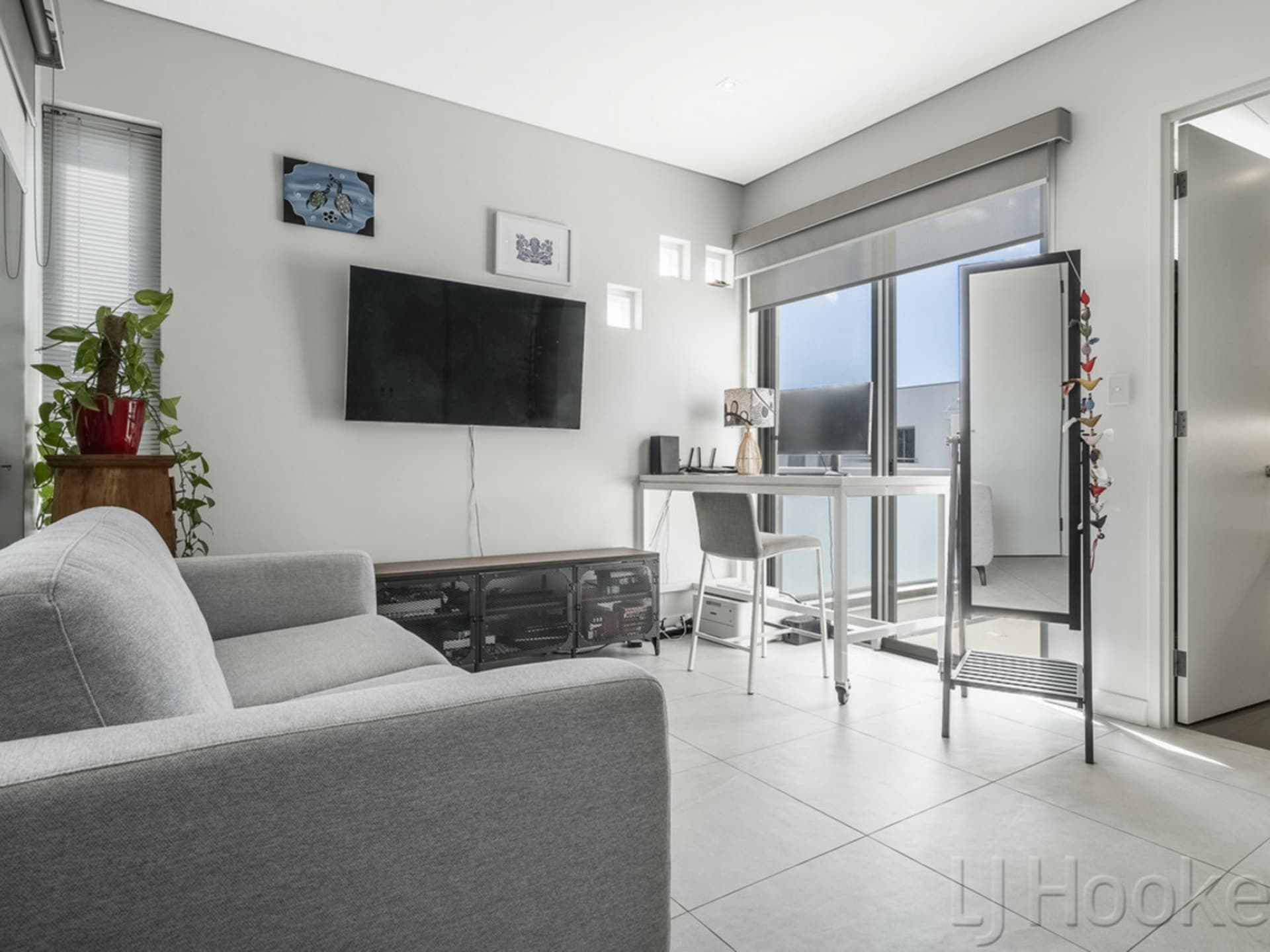 12/70 Wittenoom Street East Perth WA, East Perth - Thumbnail 3