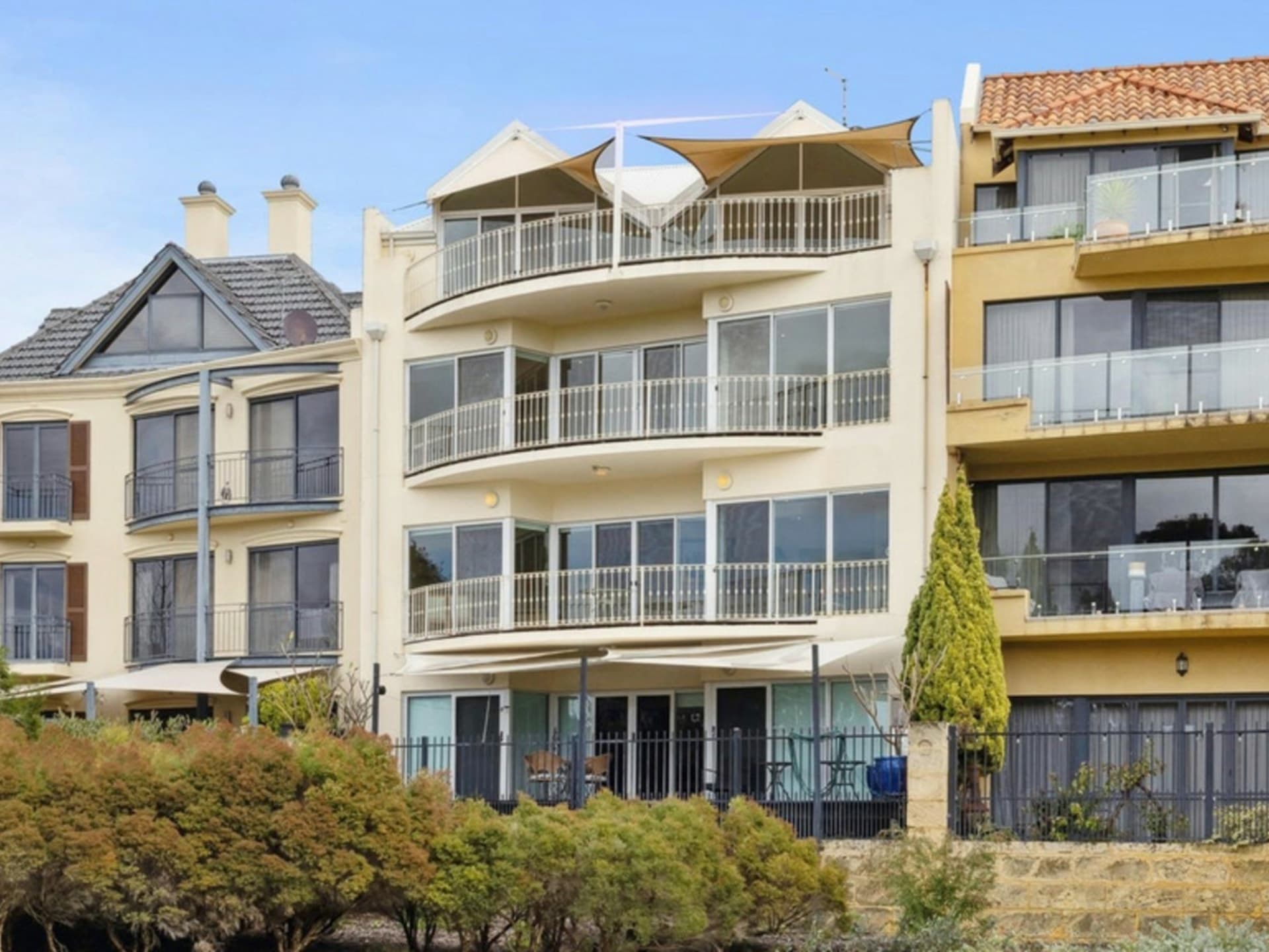 24 Jewell Lane East Perth WA, East Perth - Thumbnail 3