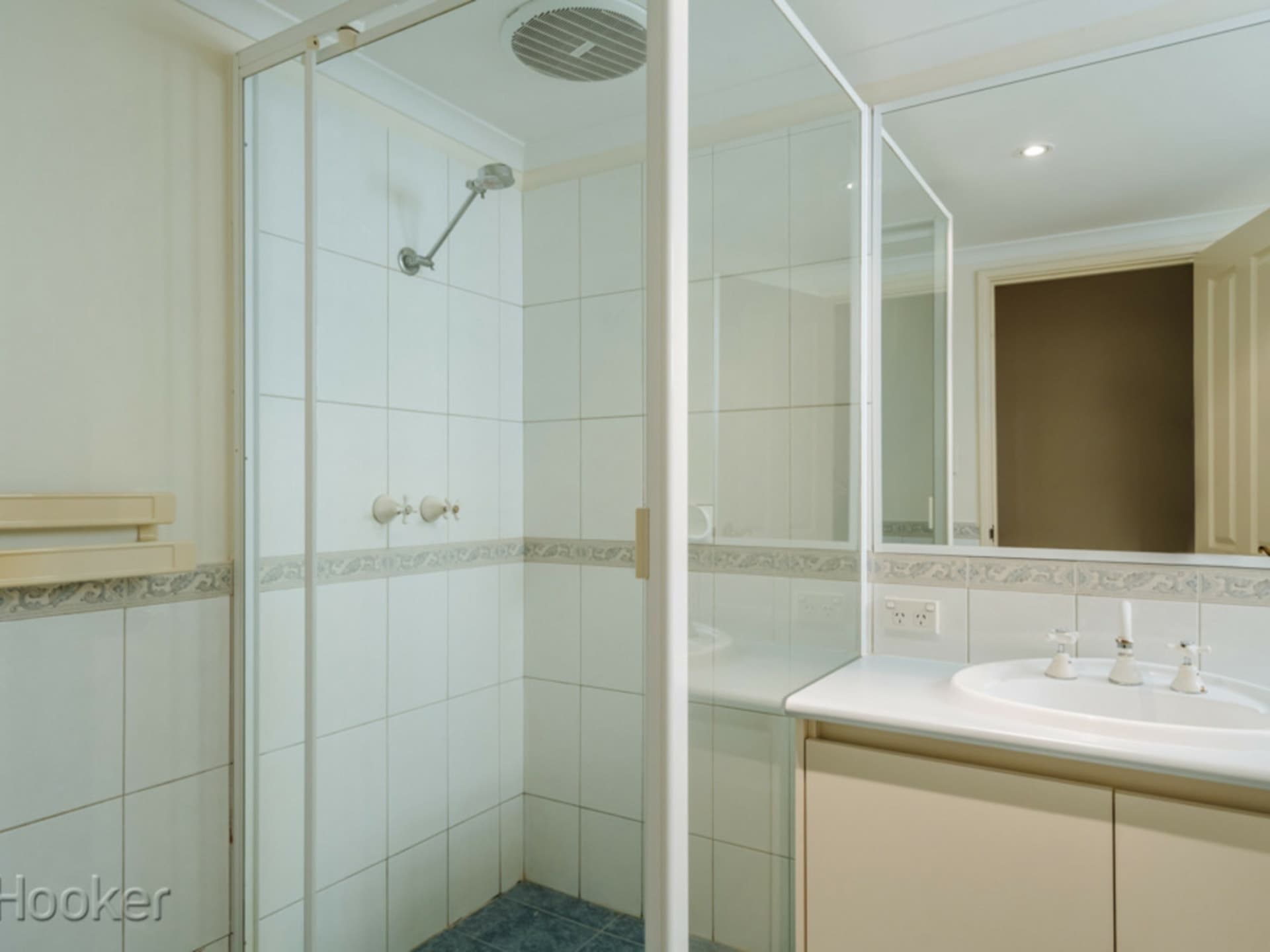 12/30 Bronte Street East Perth WA, East Perth - Thumbnail 8