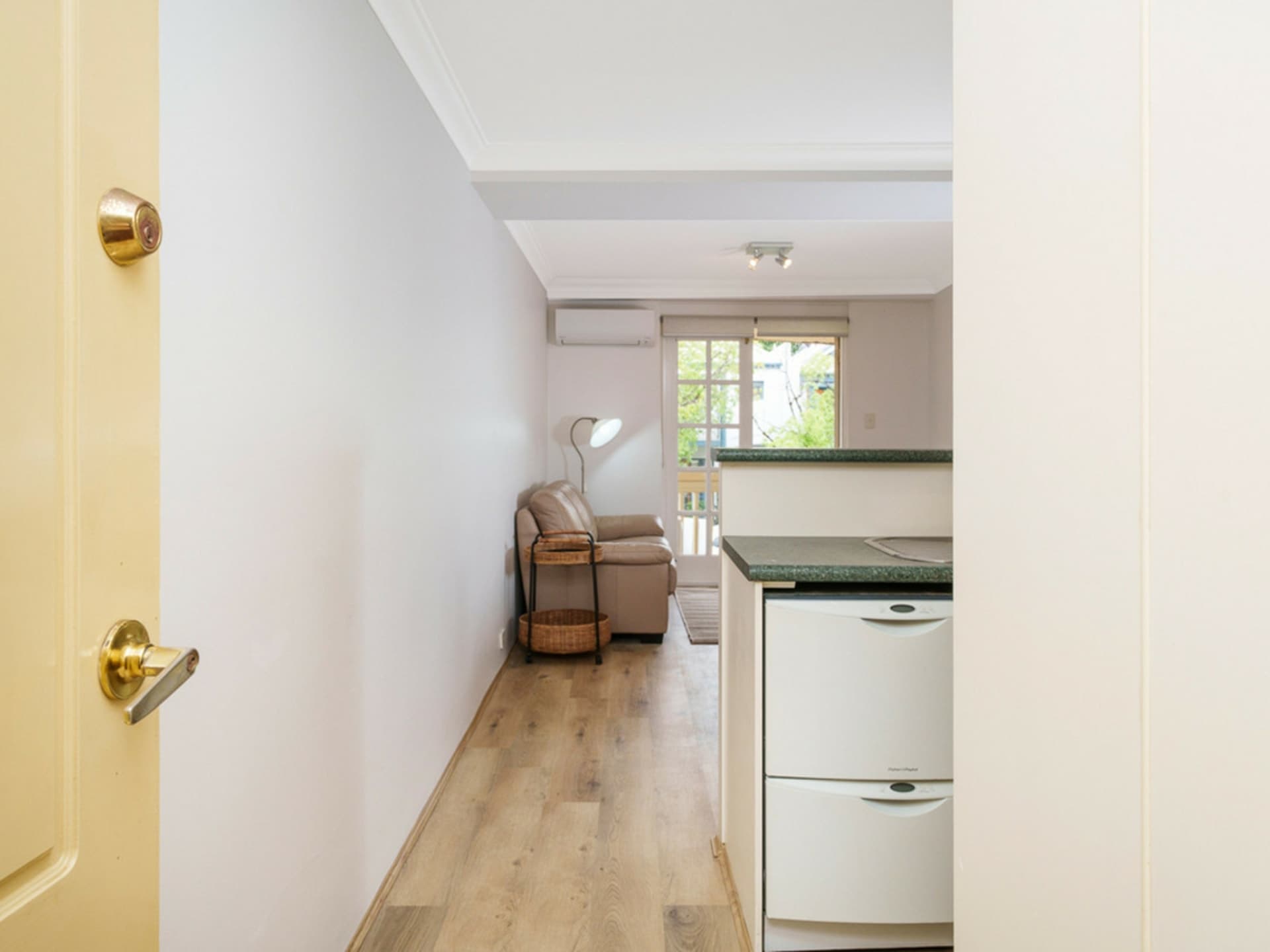 14/22 Nile Street East Perth WA, East Perth - Thumbnail 3