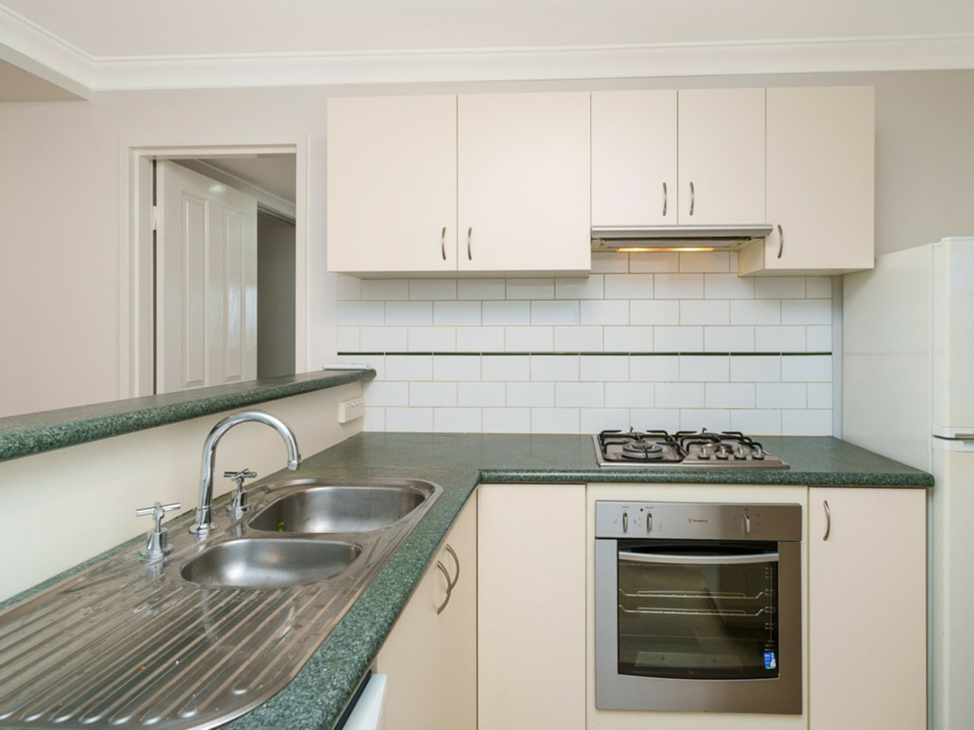 14/22 Nile Street East Perth WA, East Perth - Thumbnail 5