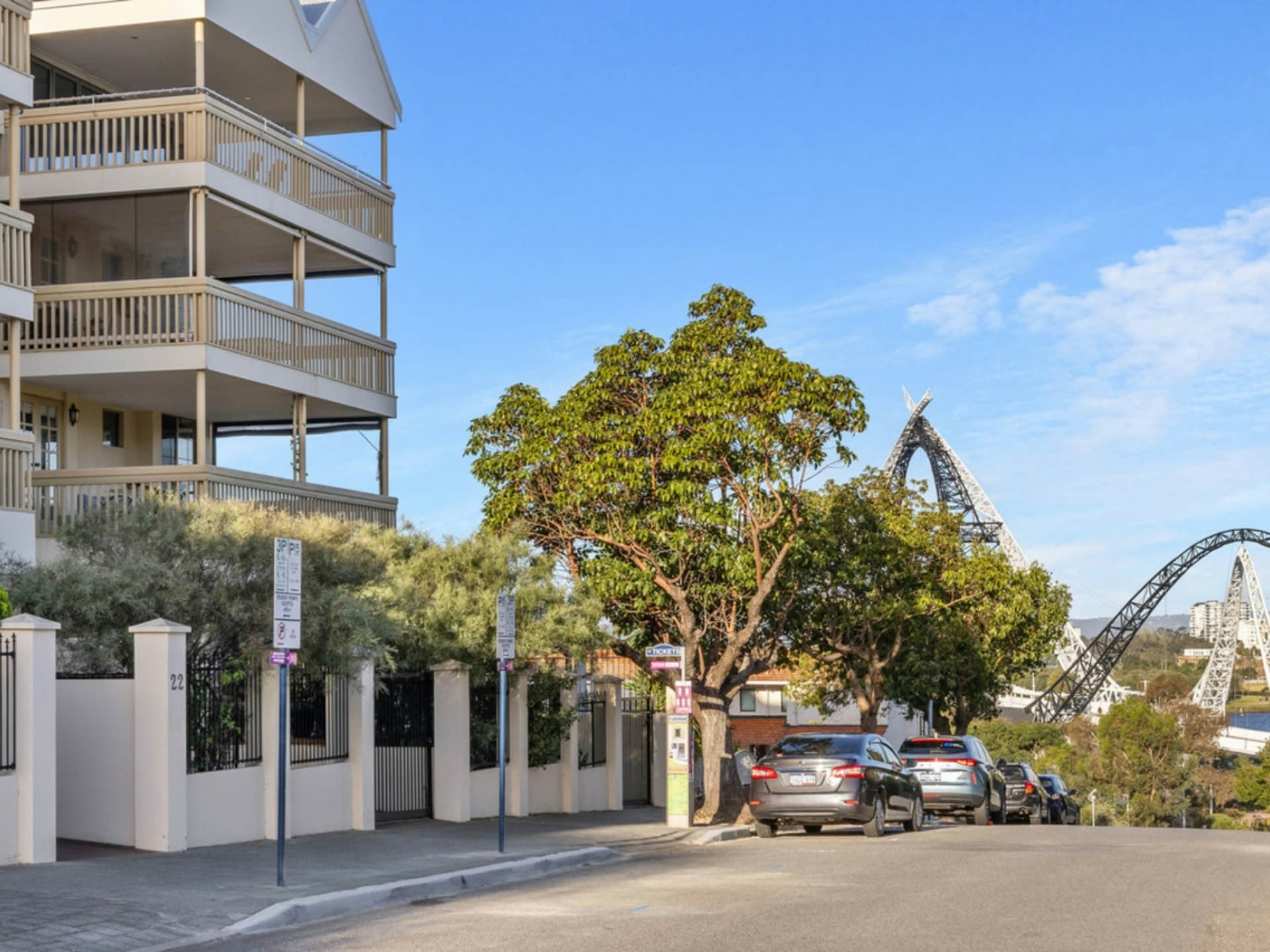 23/22 Nile Street East Perth WA, East Perth - Thumbnail 3