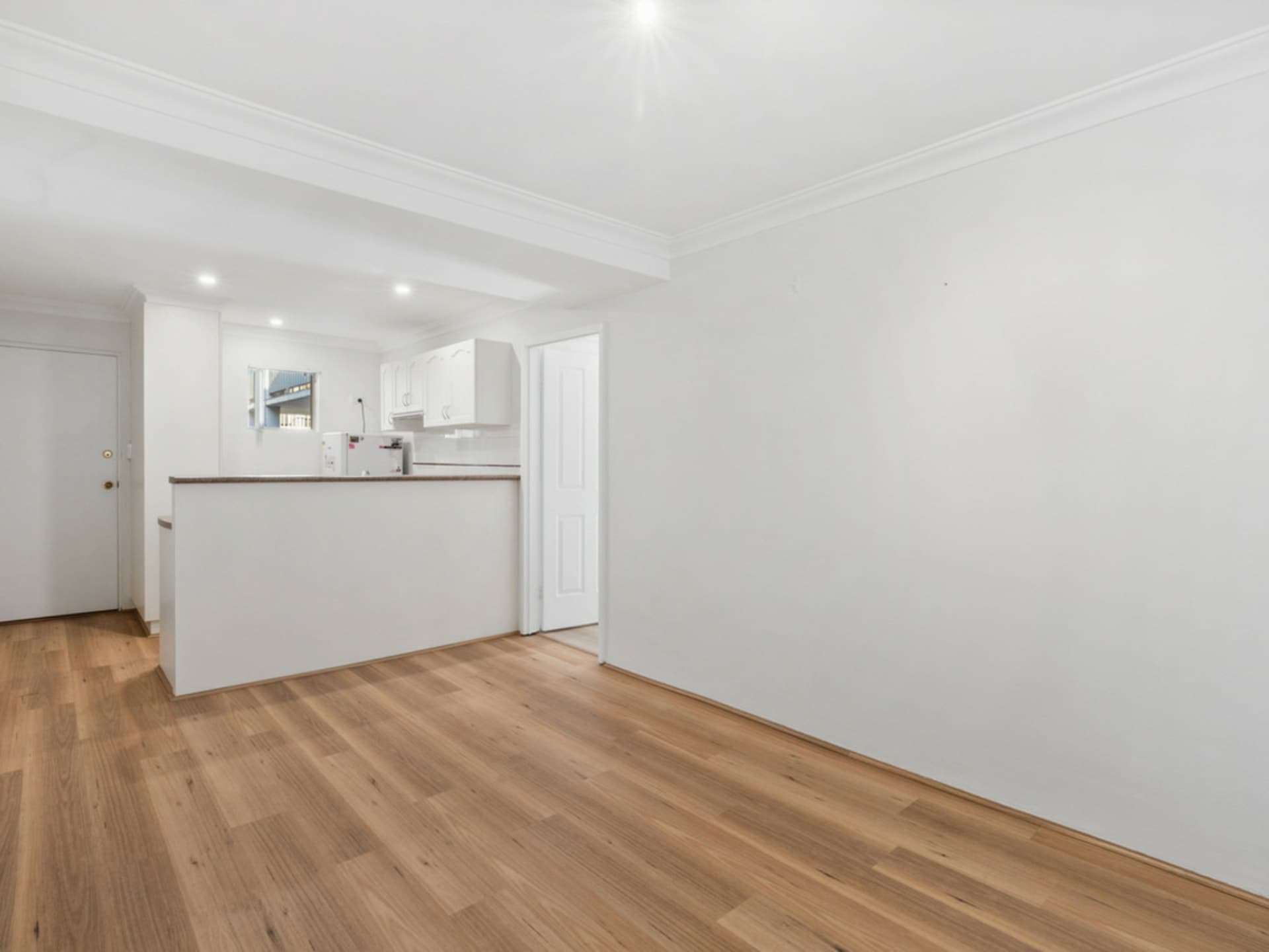23/22 Nile Street East Perth WA, East Perth - Thumbnail 5