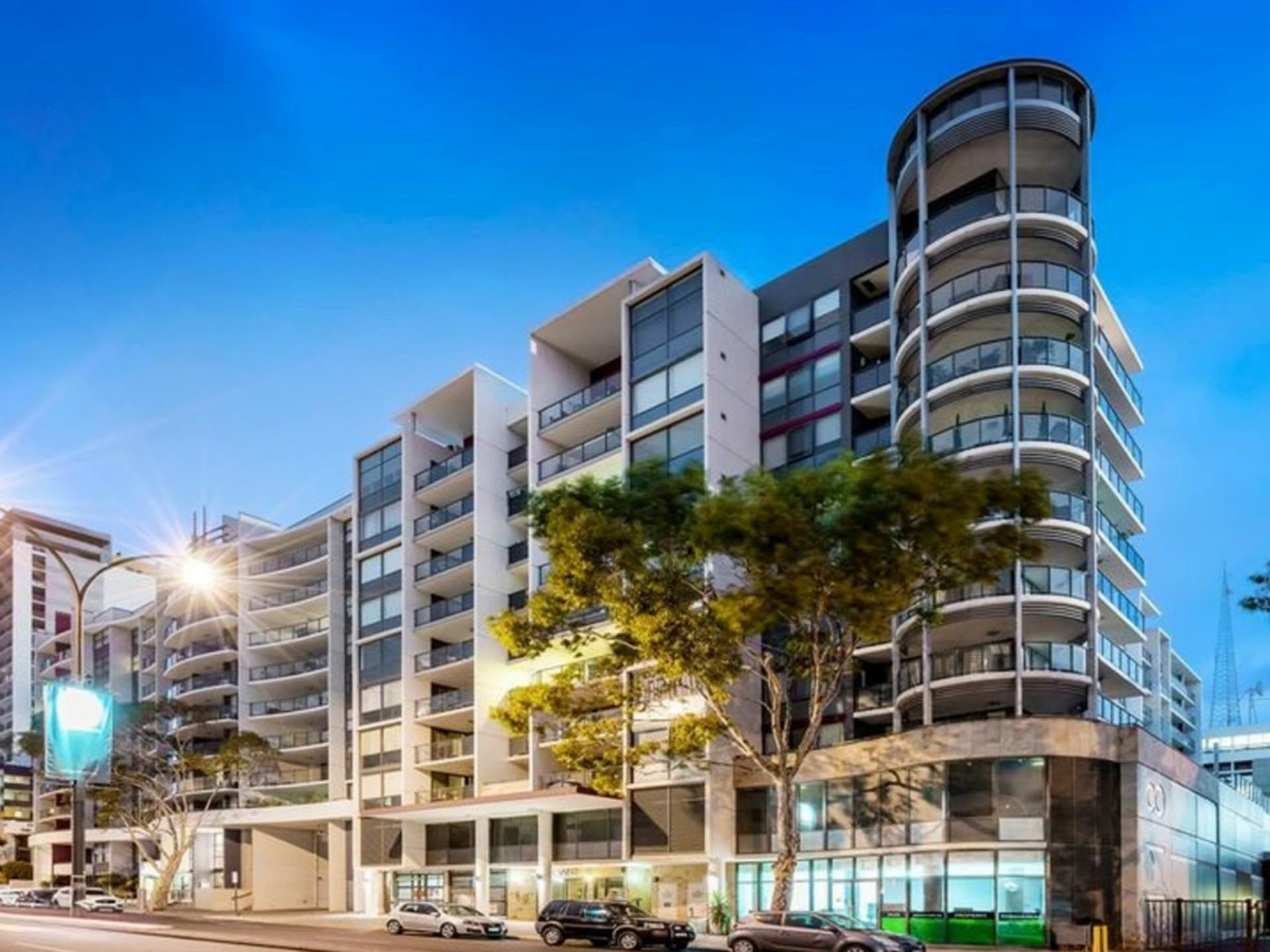 13/118 Adelaide Terrace East Perth WA, East Perth - Image 1