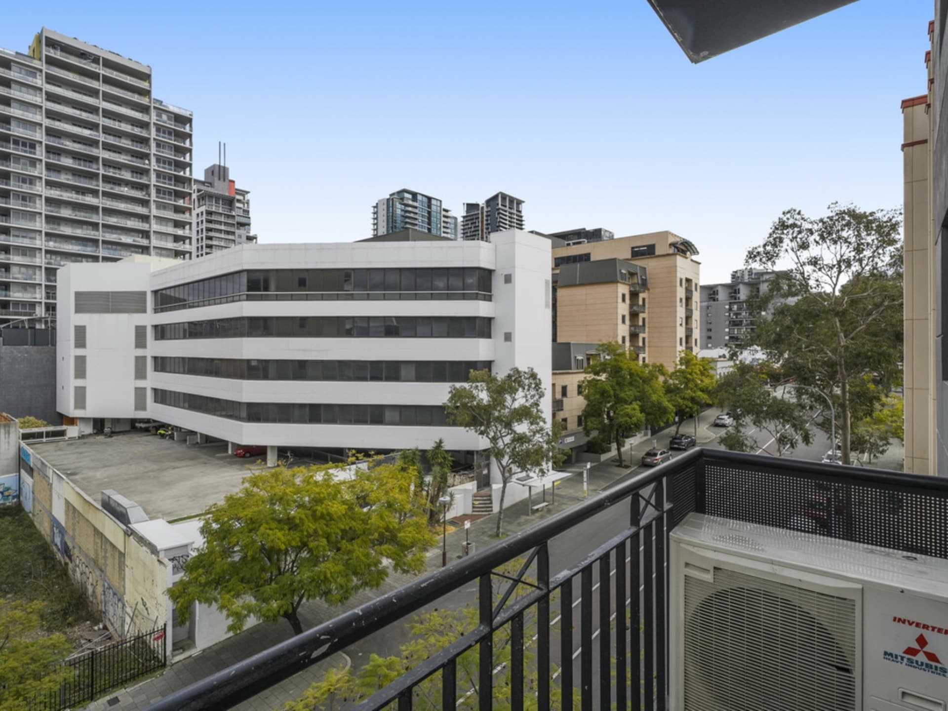 44/190 Hay Street East Perth WA, East Perth - Thumbnail 3