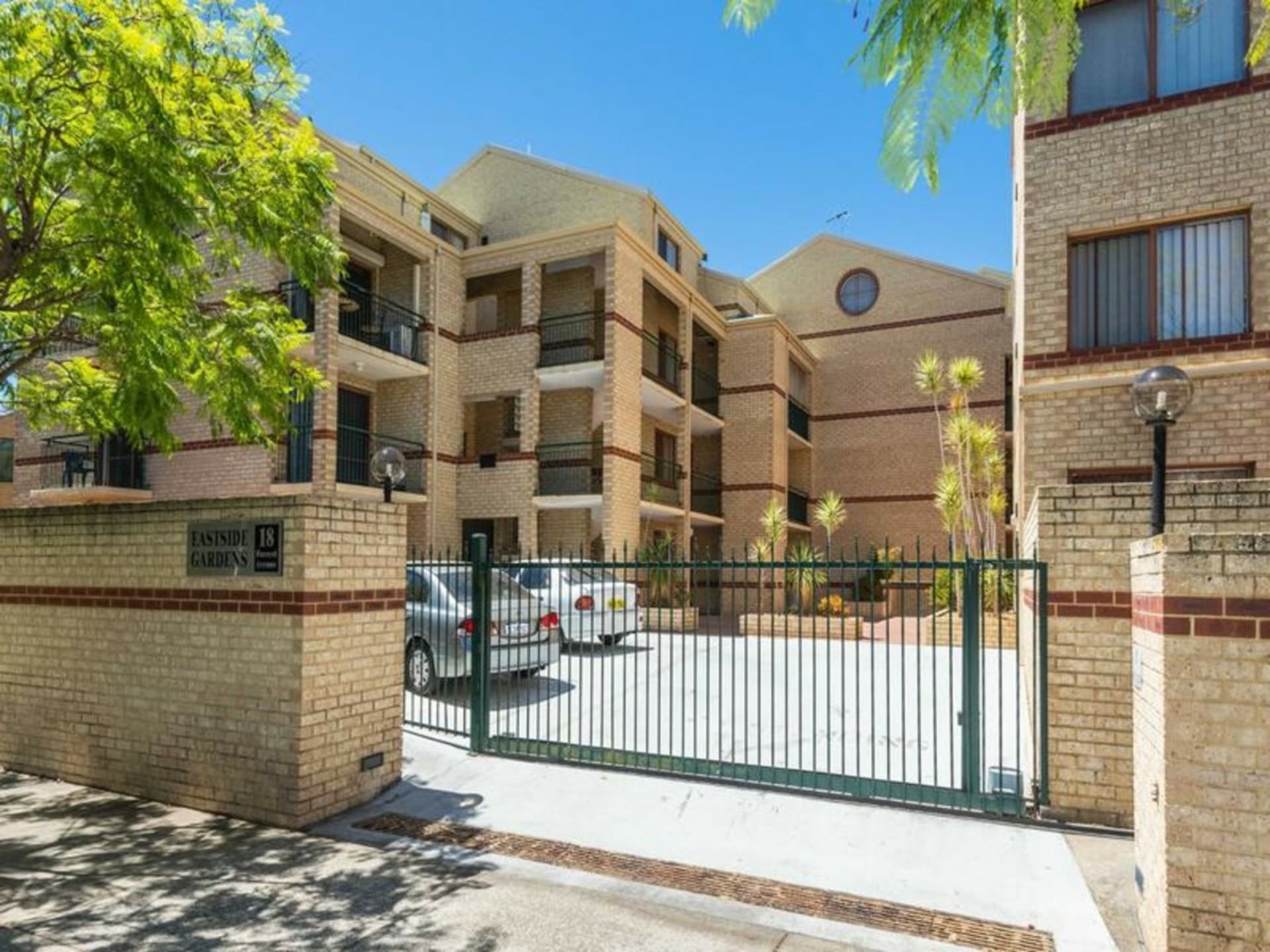 18/18 Forrest Avenue East Perth WA, East Perth - Thumbnail 2