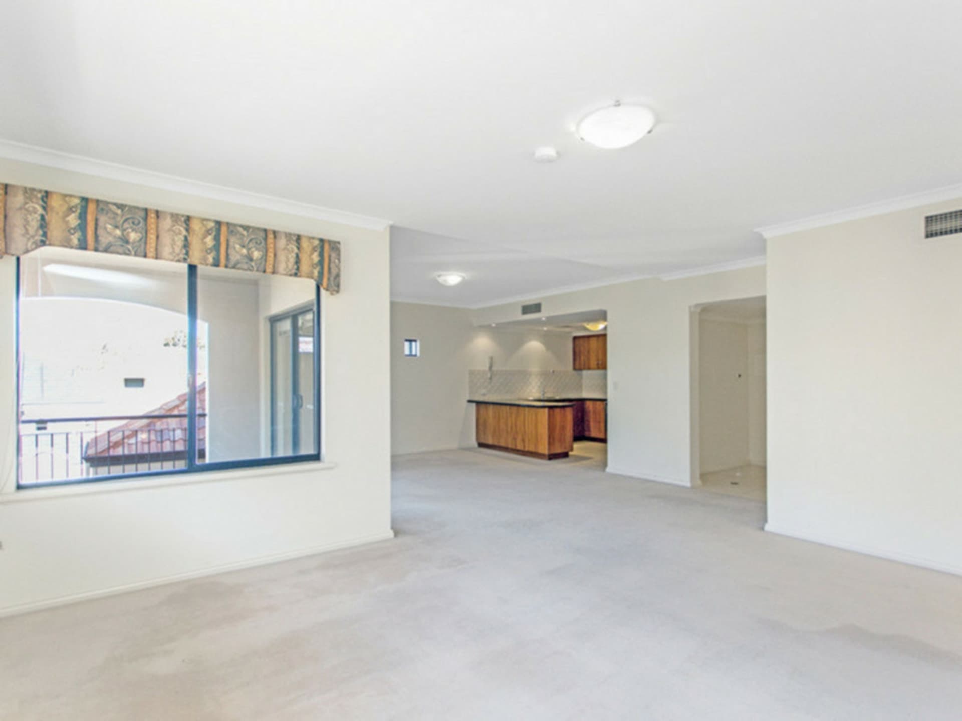 7/40 Victory Terrace East Perth WA, East Perth - Thumbnail 4