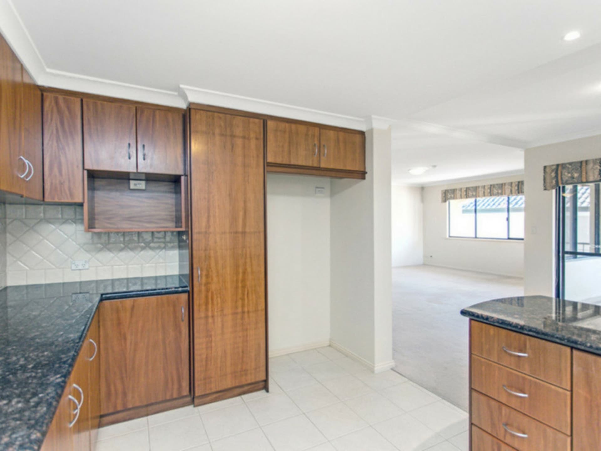7/40 Victory Terrace East Perth WA, East Perth - Thumbnail 5