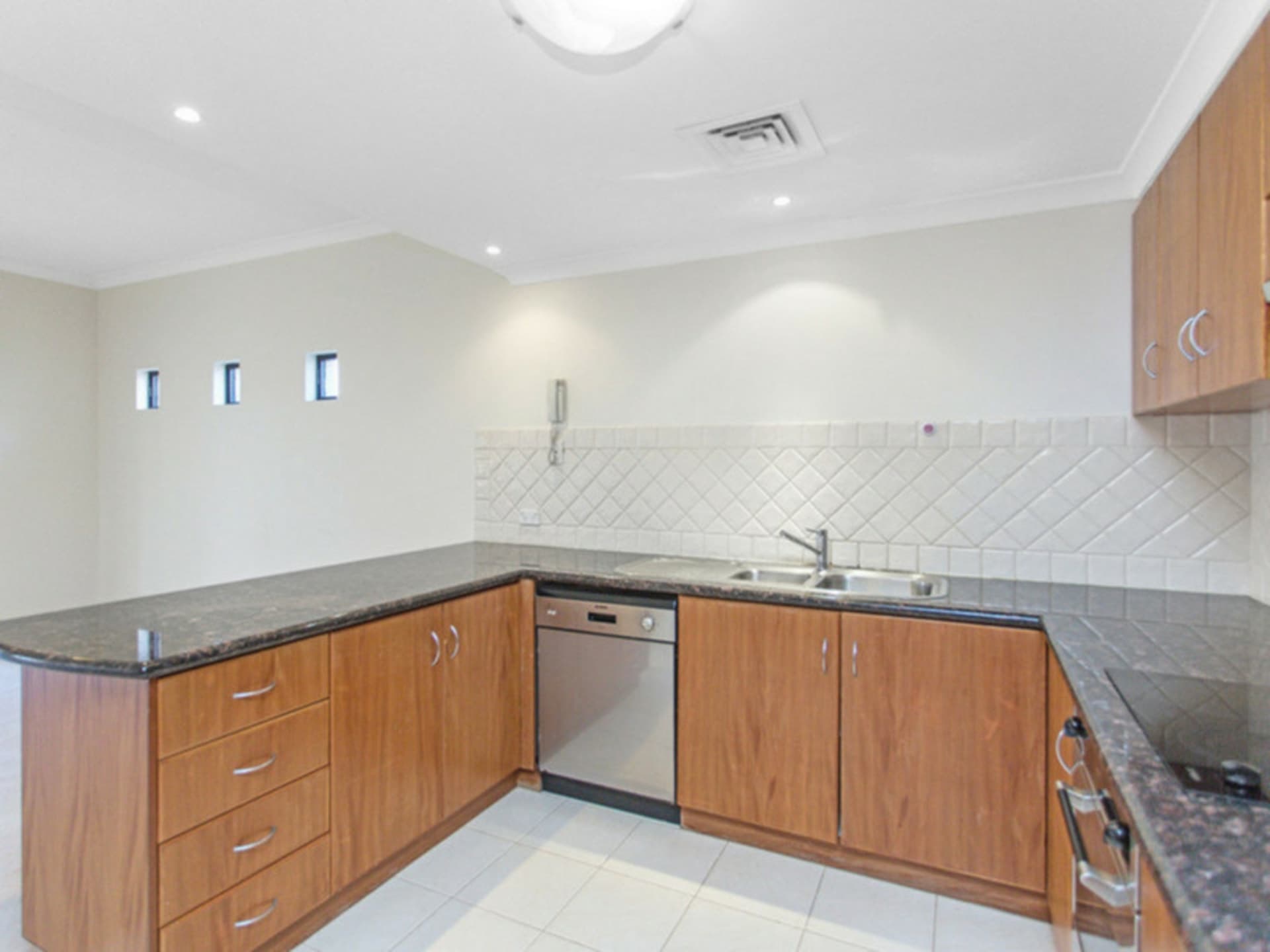 7/40 Victory Terrace East Perth WA, East Perth - Thumbnail 6