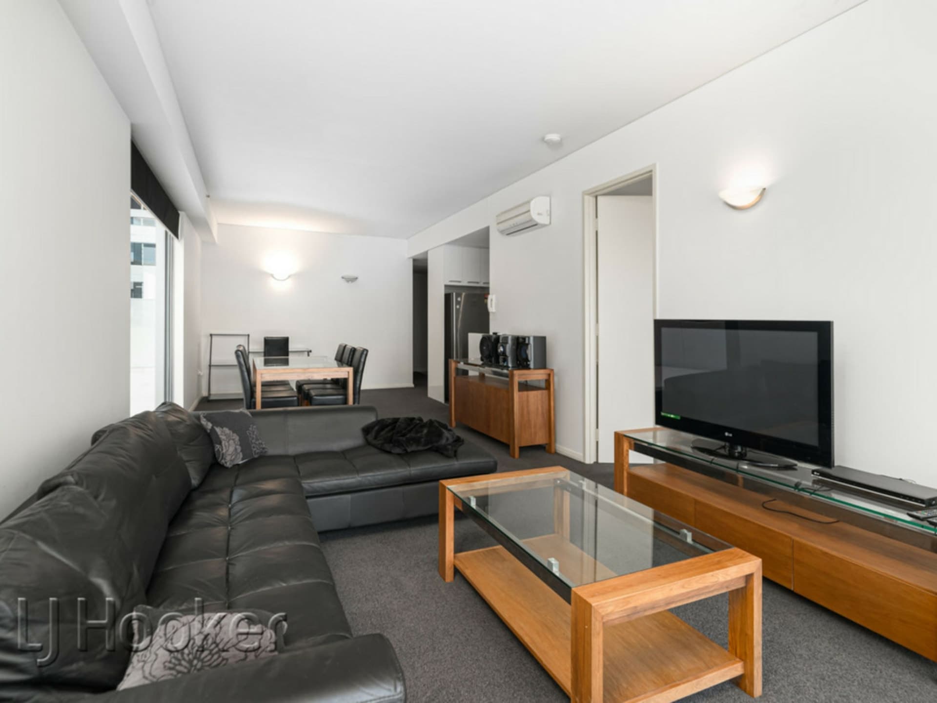 23/151 Adelaide Terrace East Perth WA, East Perth - Thumbnail 2