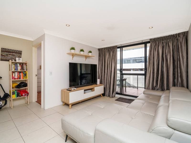 18/7 Bennett Street East Perth WA, East Perth - Thumbnail 8
