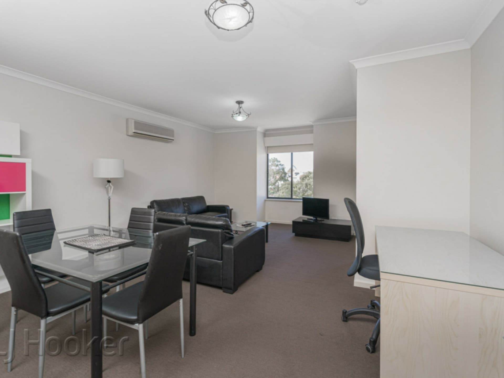 44/11 Regal Place East Perth WA, East Perth - Thumbnail 5