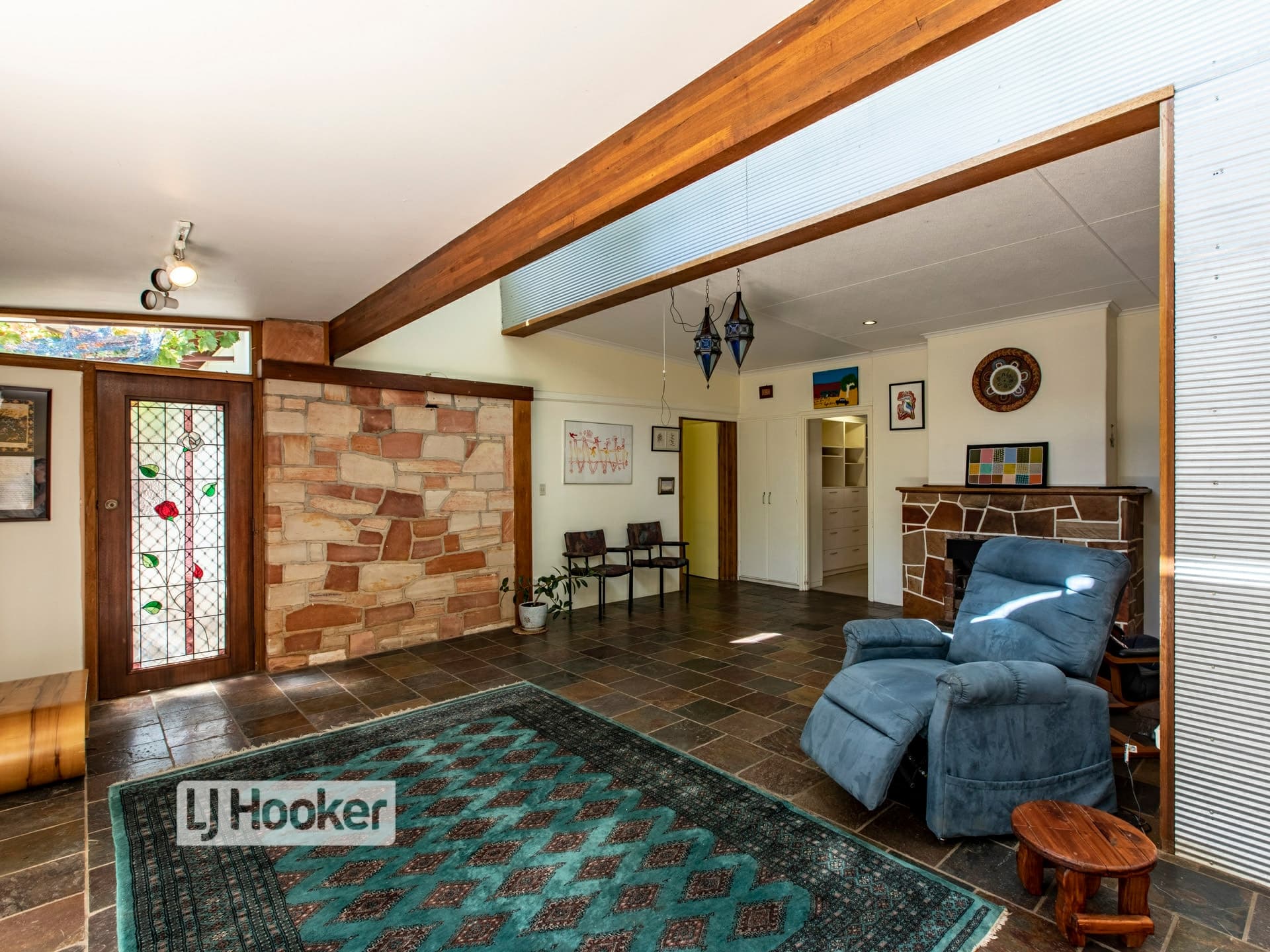 7 Raggatt Street East Side NT, East Side - Thumbnail 4