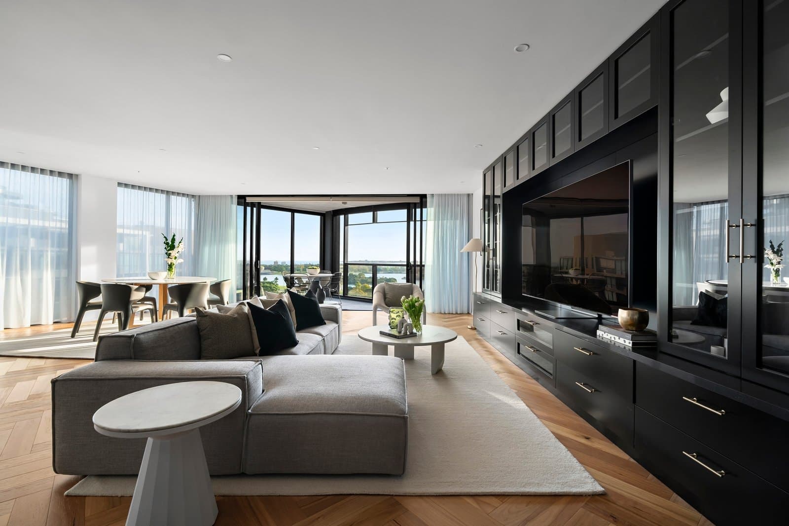 1302/454 St Kilda Road, Melbourne - Image 1