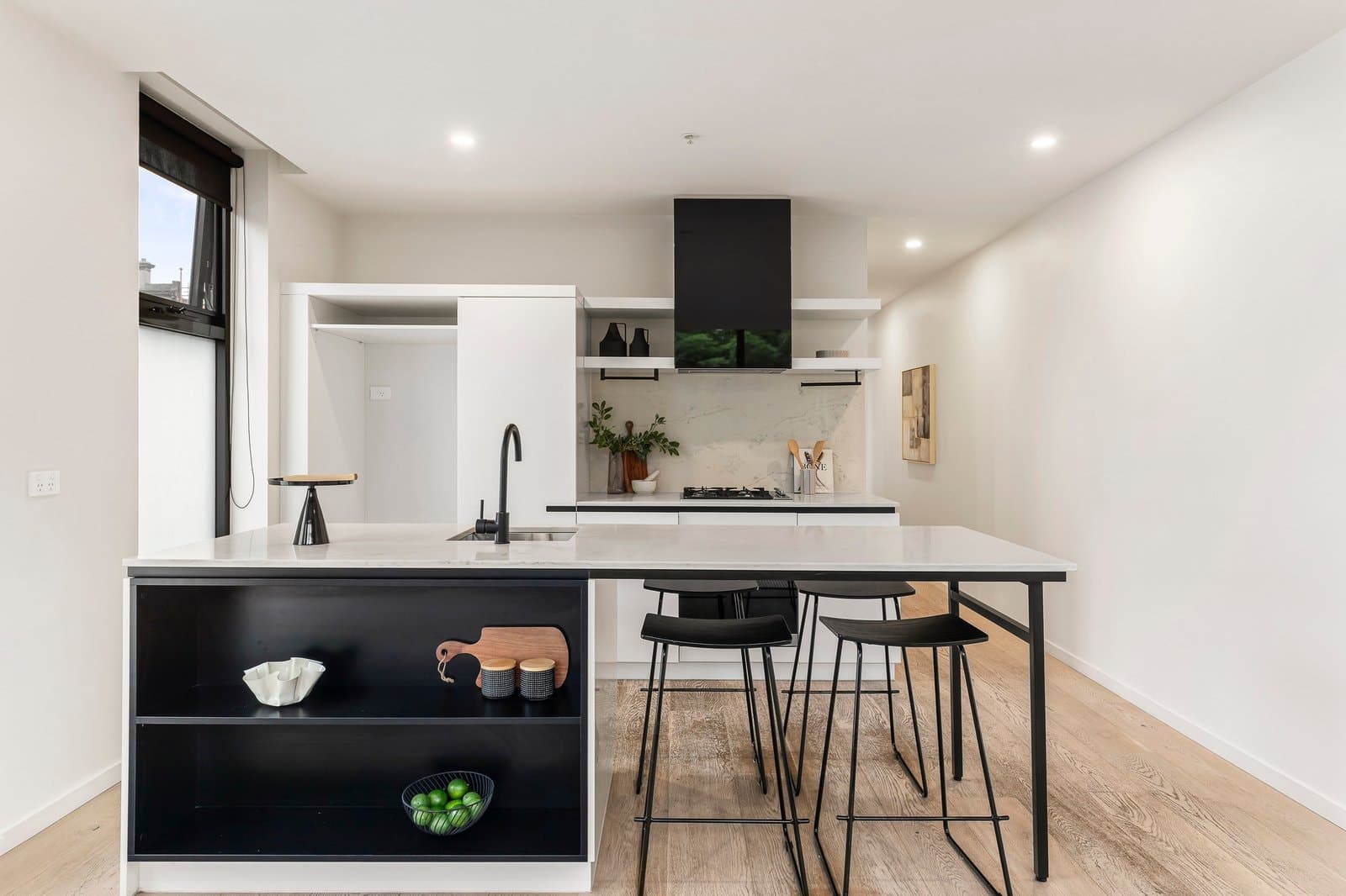 105/31 Queens Avenue, Hawthorn - Thumbnail 2