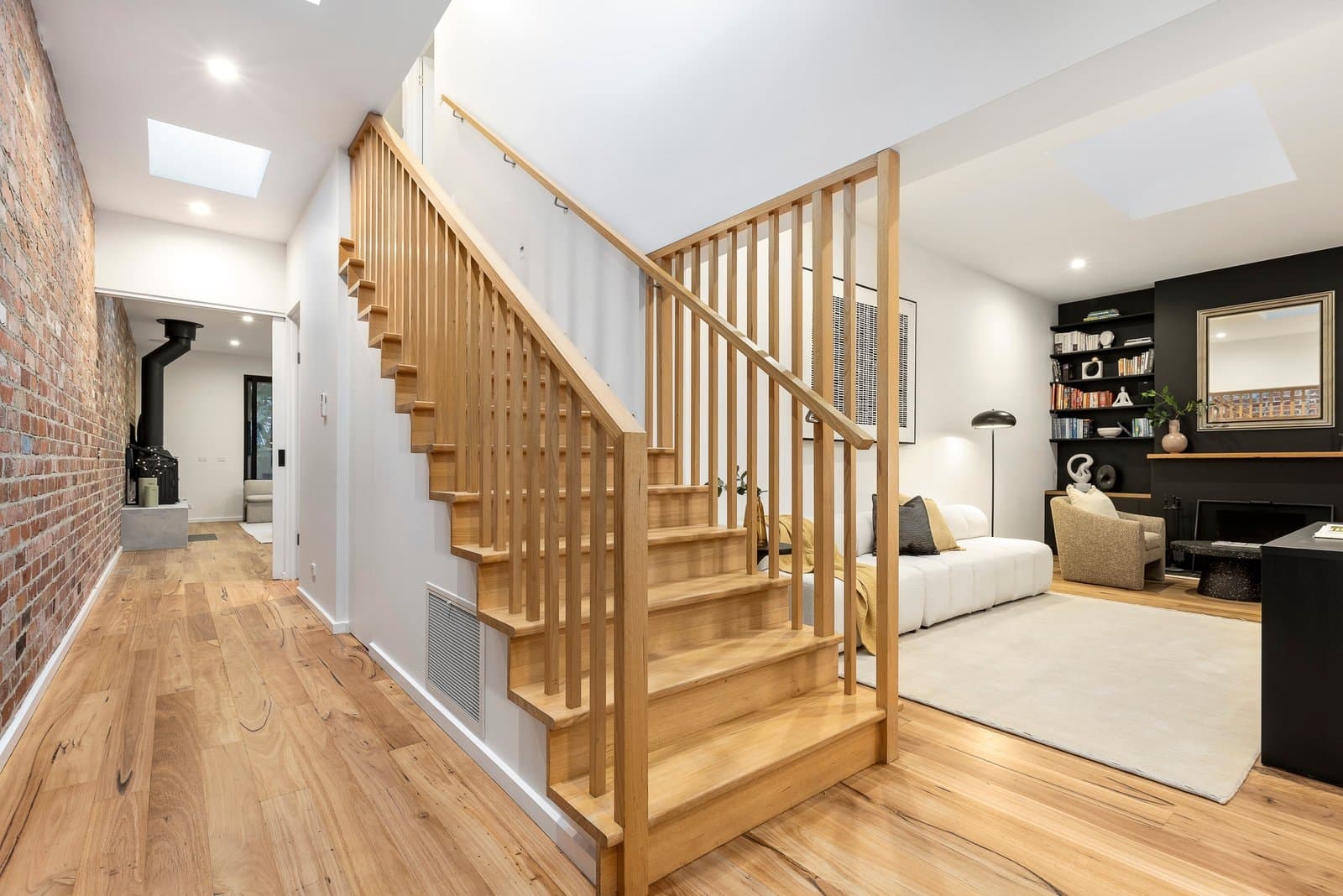 1 Caroline Street, Hawthorn East - Thumbnail 3