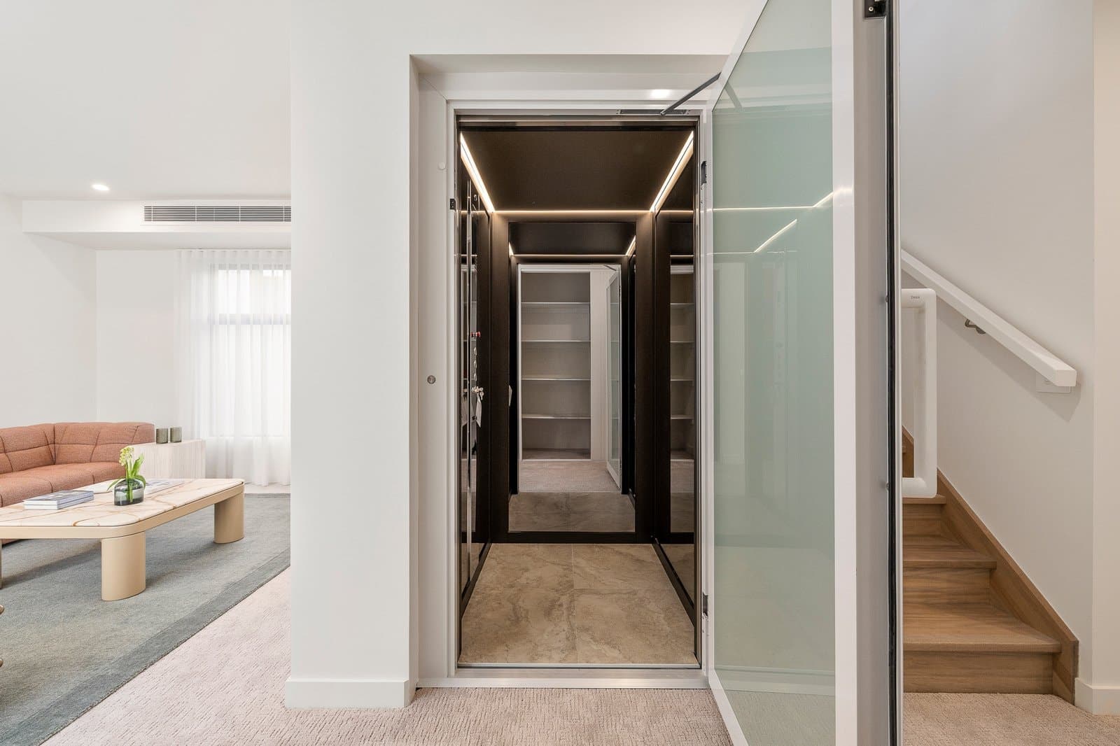 2/1184 Malvern Road, Malvern - Thumbnail 4