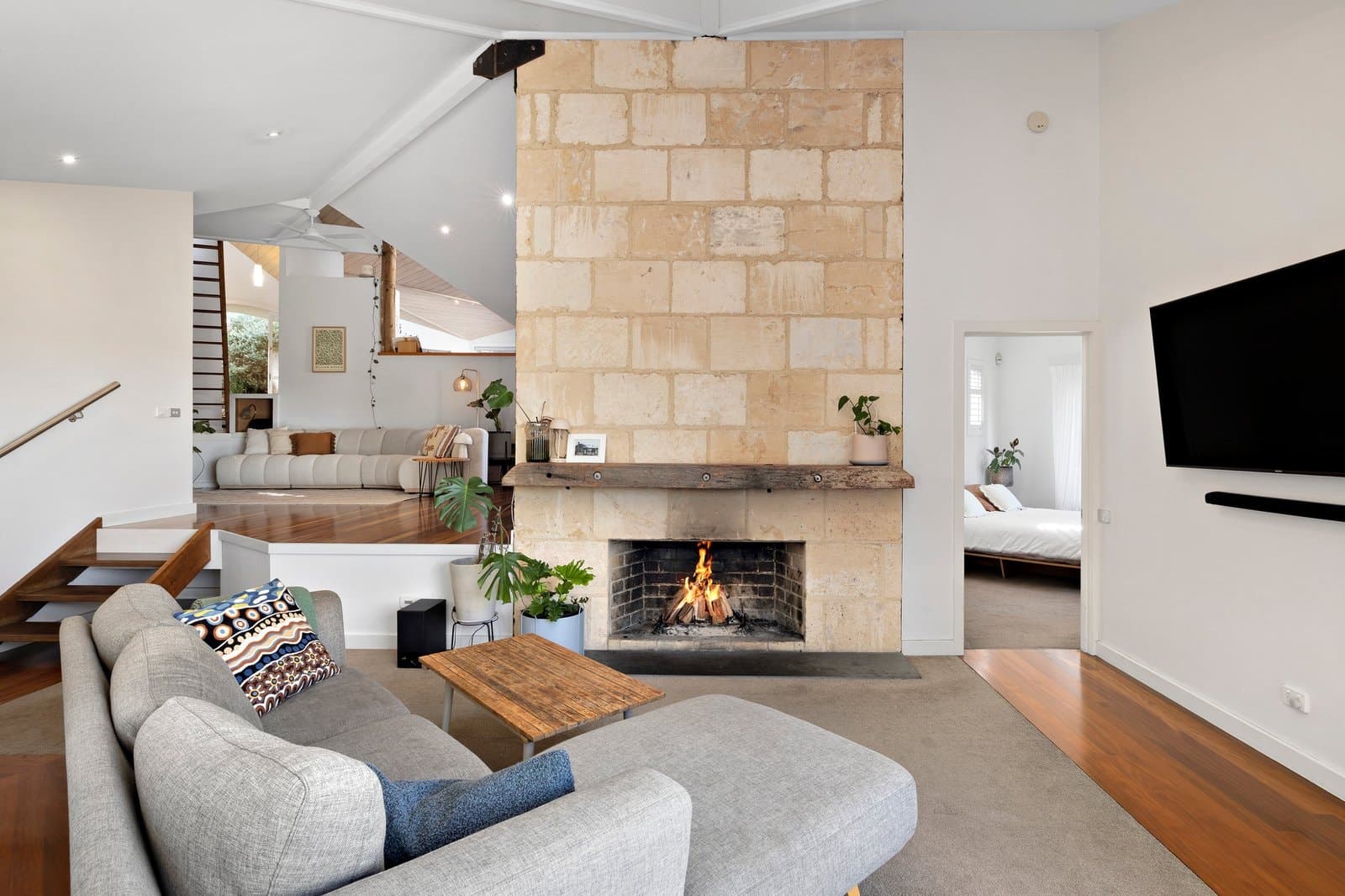 65 Two Bays Road, Mount Eliza - Thumbnail 2