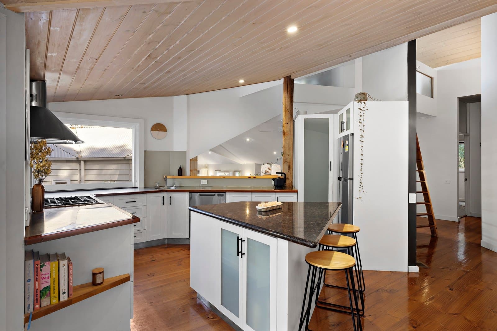 65 Two Bays Road, Mount Eliza - Thumbnail 3